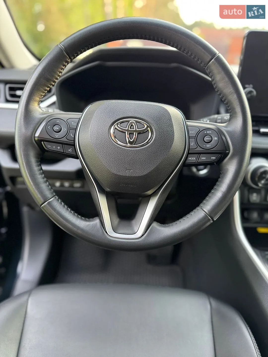 2023 Toyota RAV 4 - мініатюра 17