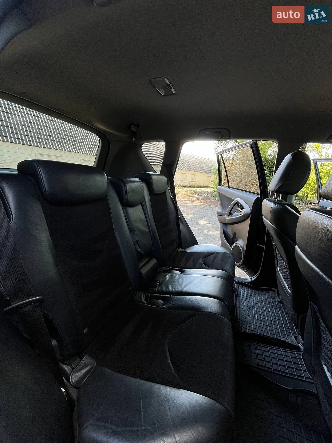 2012 Toyota RAV 4 - мініатюра 15