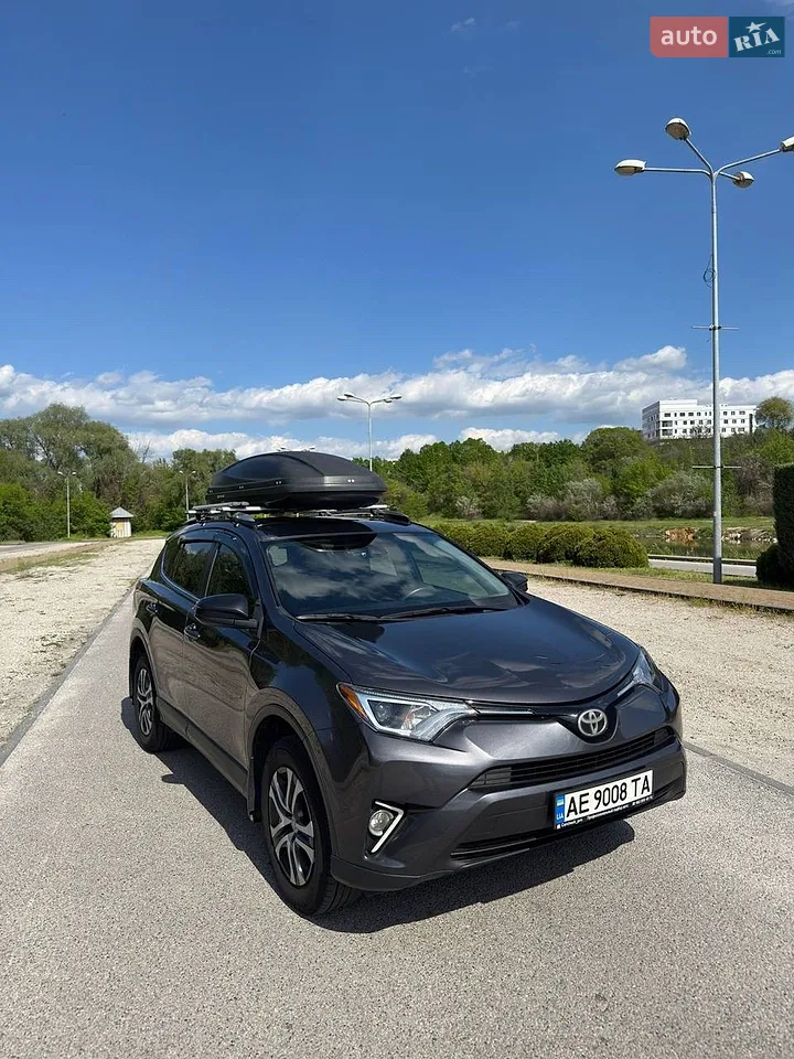 2016 Toyota RAV 4 - мініатюра 13