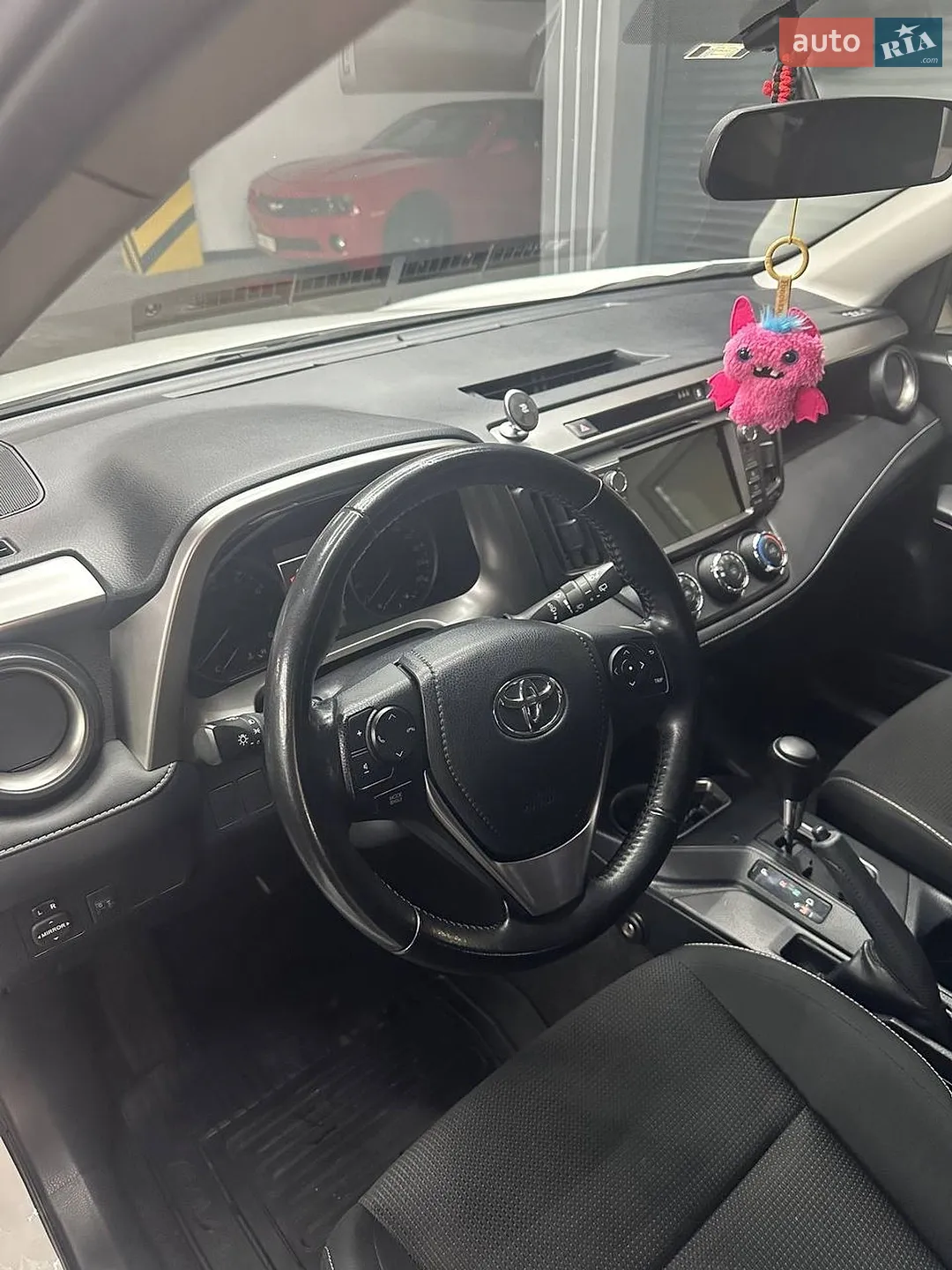 2017 Toyota RAV 4 - мініатюра 18