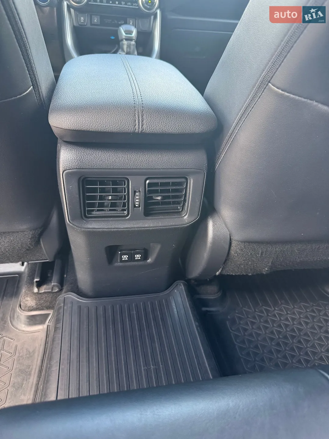 2020 Toyota RAV 4 - мініатюра 7