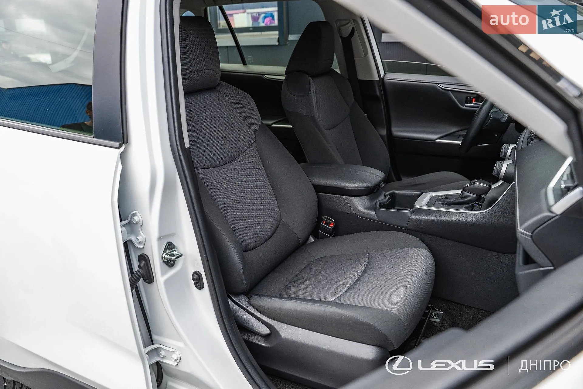 2023 Toyota RAV 4 - мініатюра 28