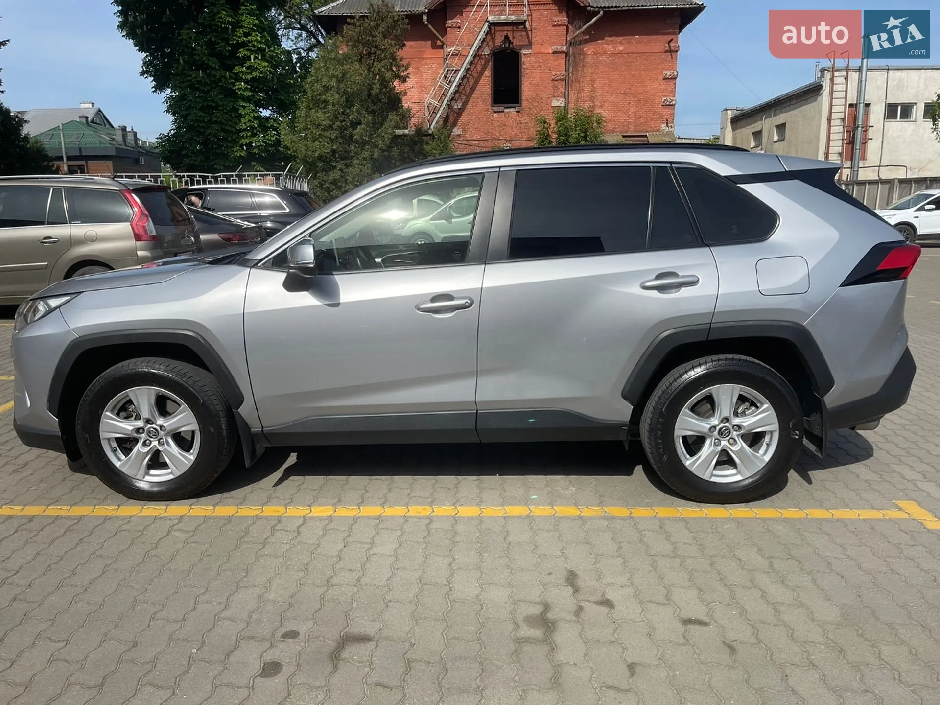 2019 Toyota RAV 4 - мініатюра 6
