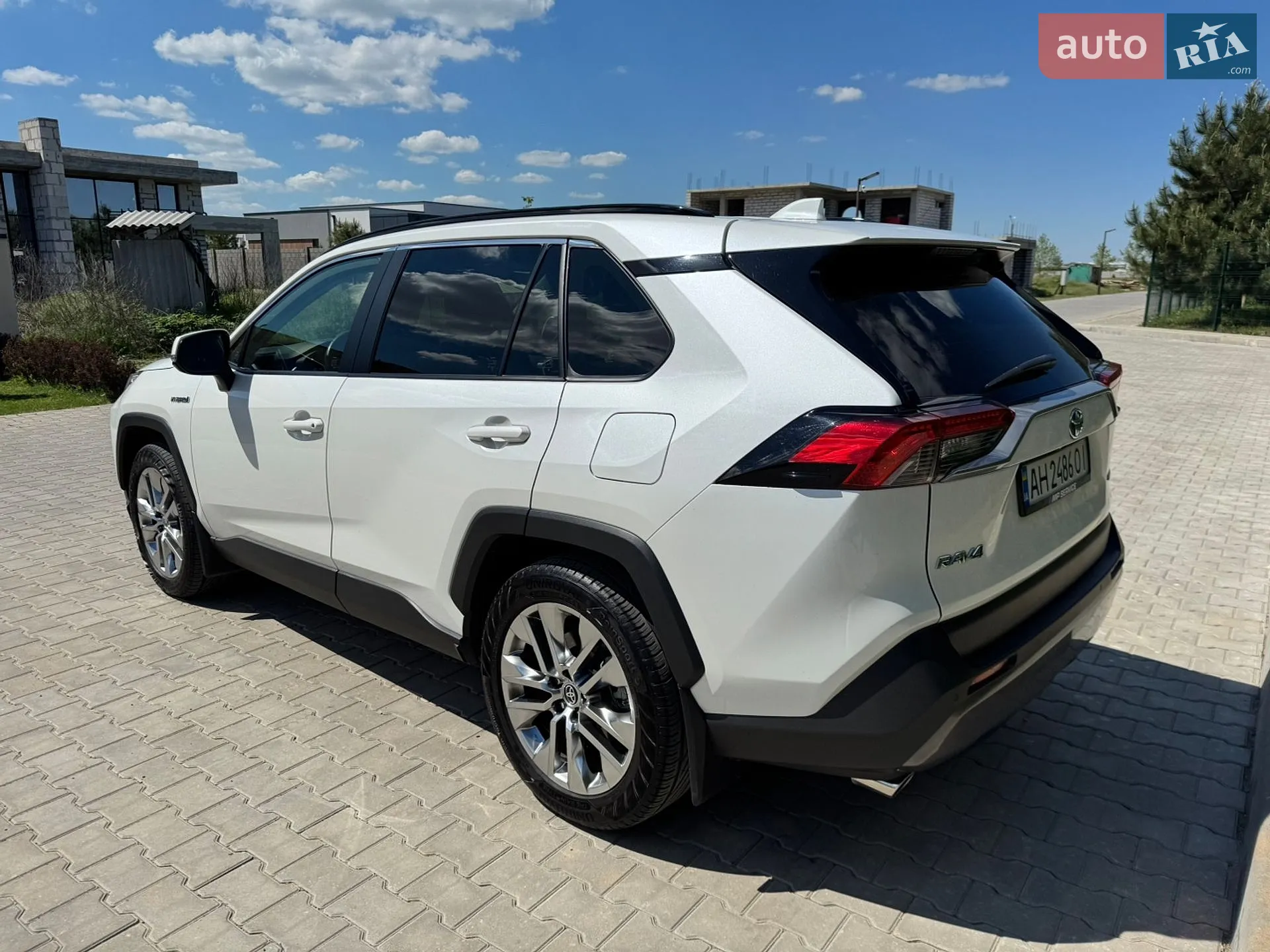 2021 Toyota RAV 4 - мініатюра 4