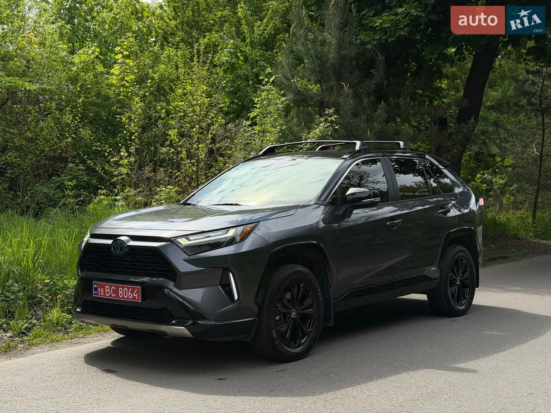 2022 Toyota RAV 4 - фото 1