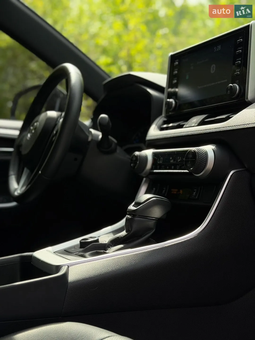 2022 Toyota RAV 4 - мініатюра 13