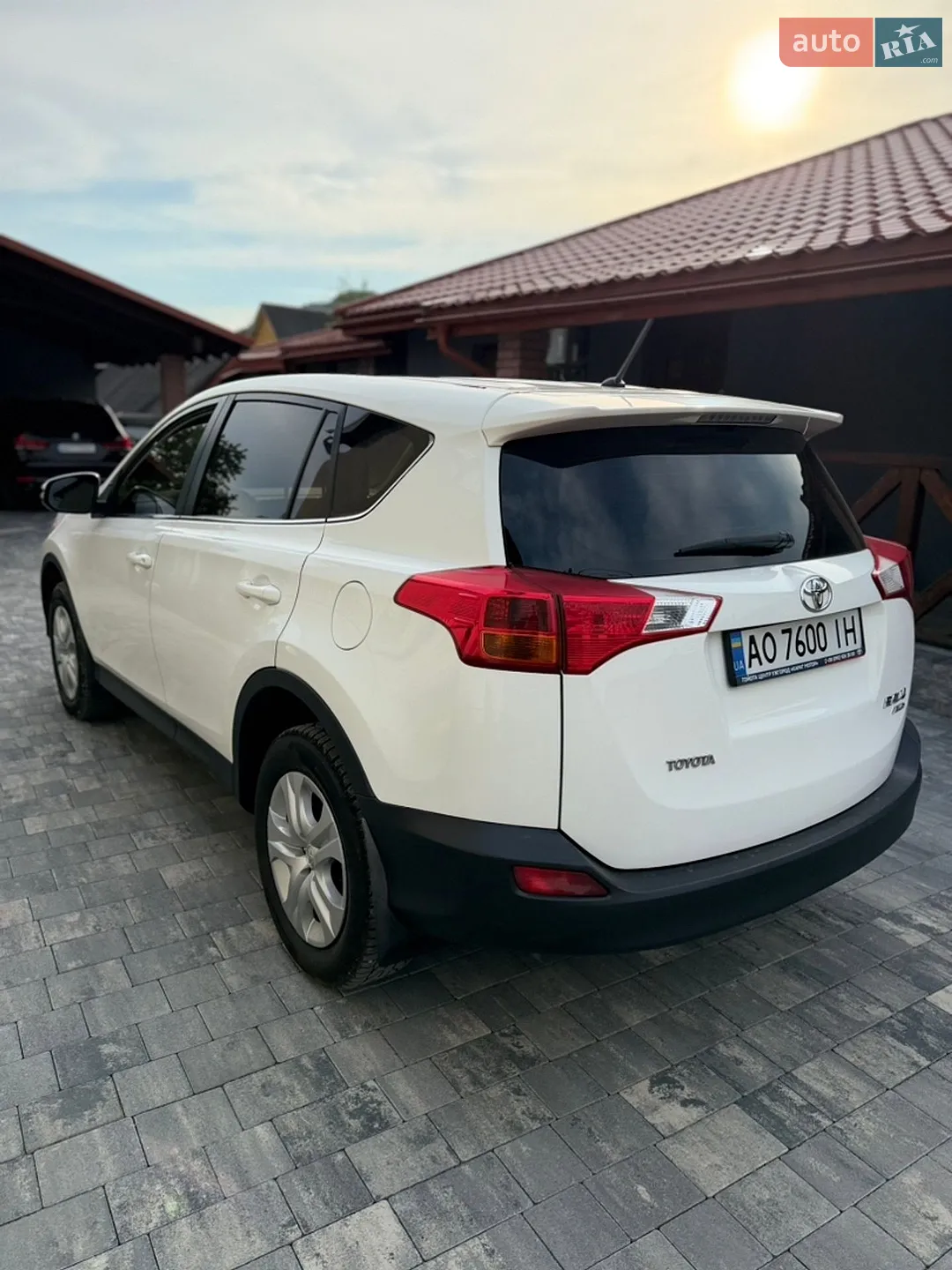 2013 Toyota RAV 4 - мініатюра 4