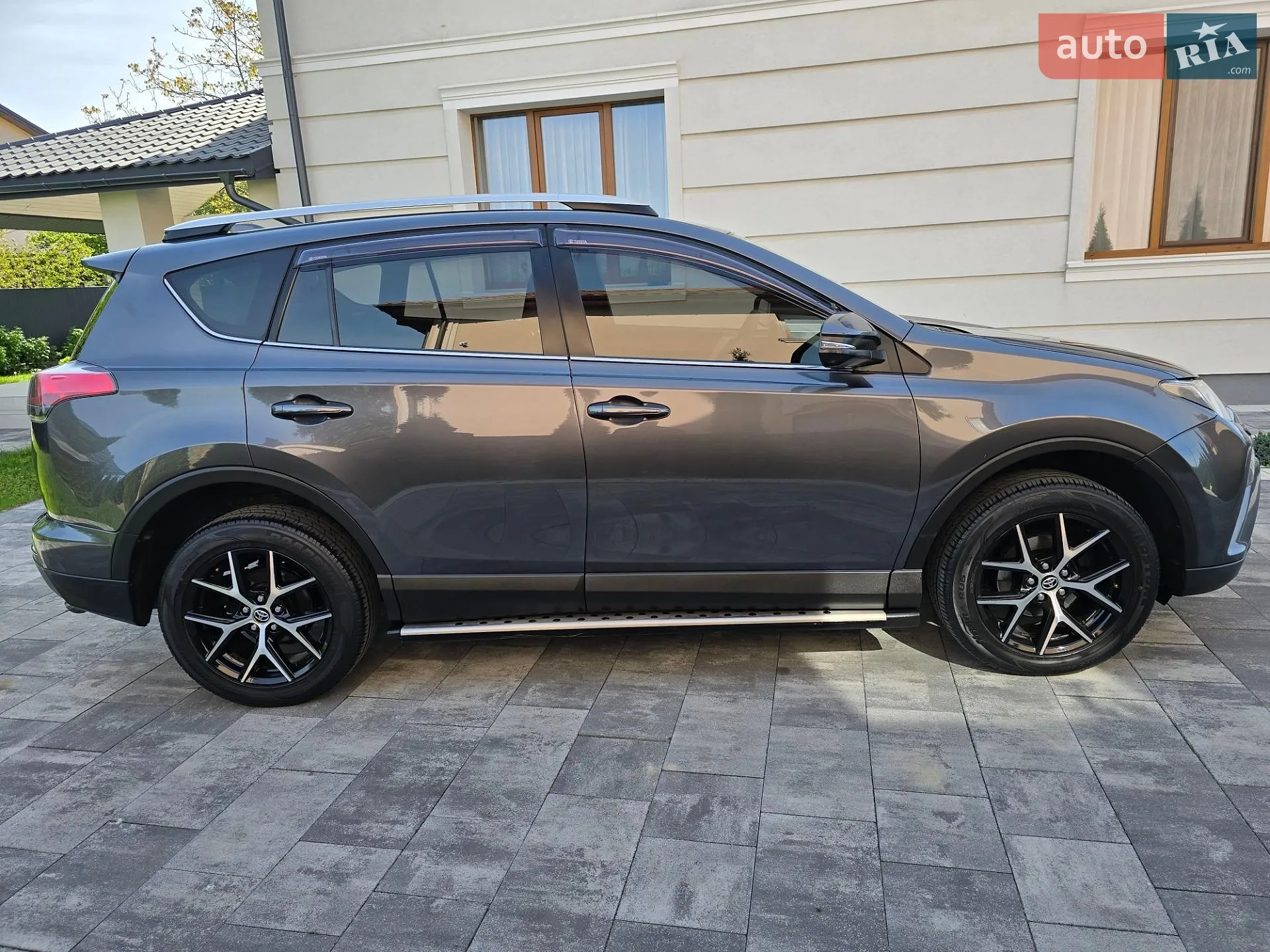2016 Toyota RAV 4 - мініатюра 11