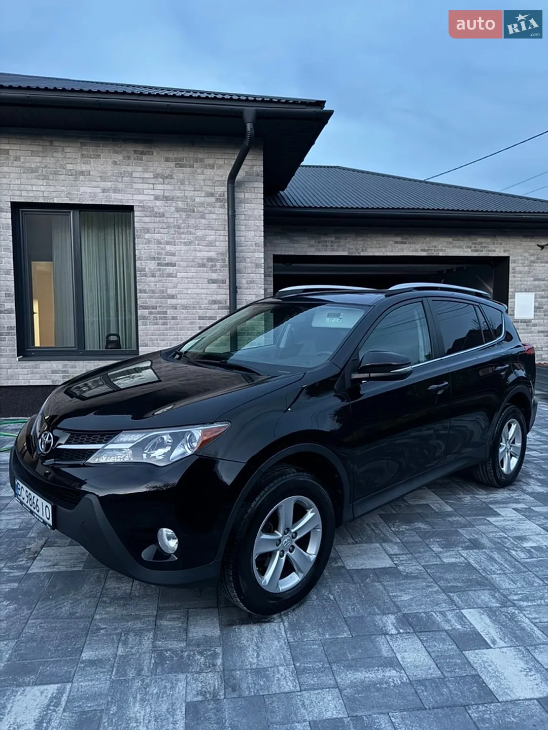 2013 Toyota RAV 4 - фото 1