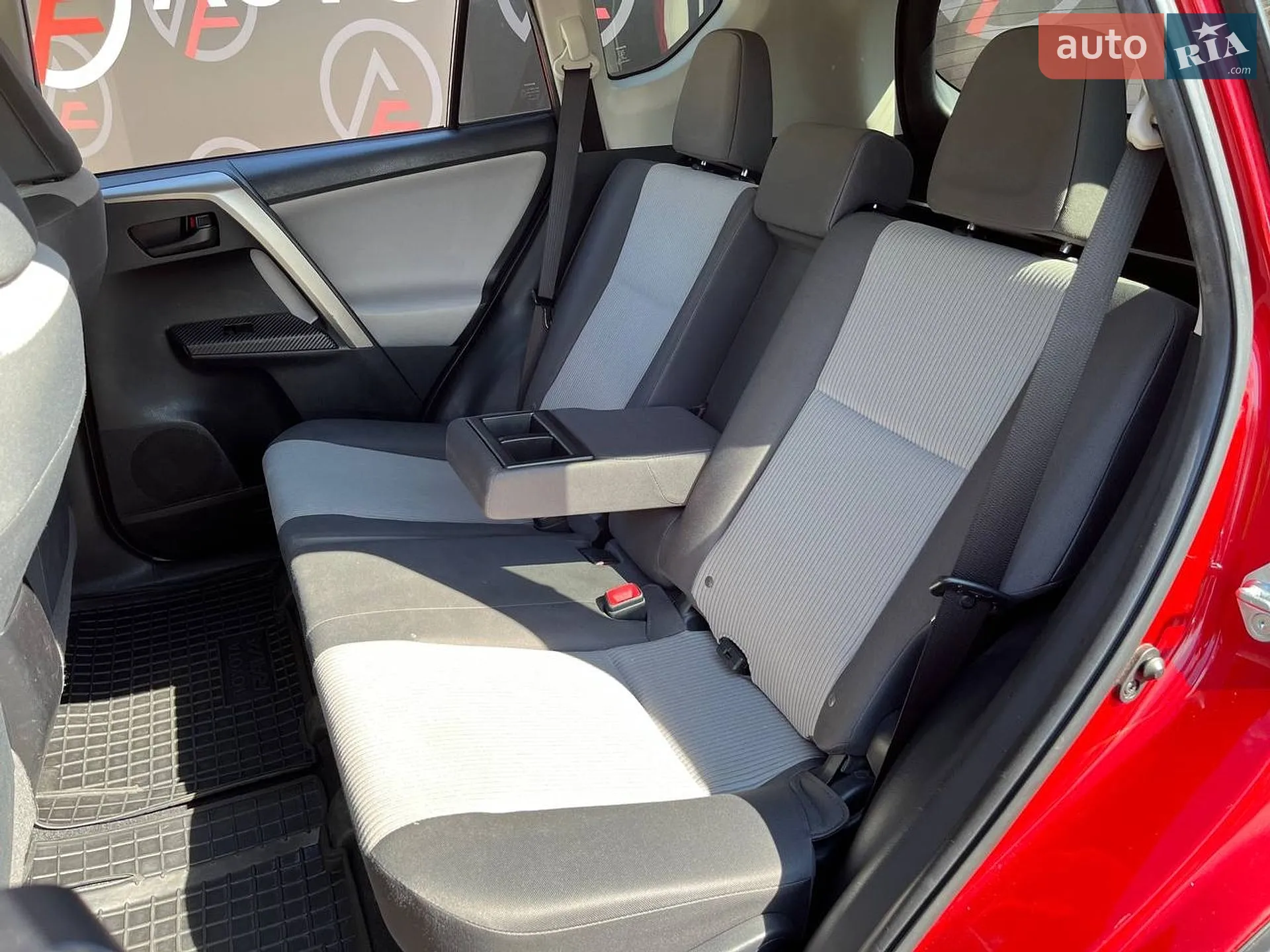 2015 Toyota RAV 4 - мініатюра 14