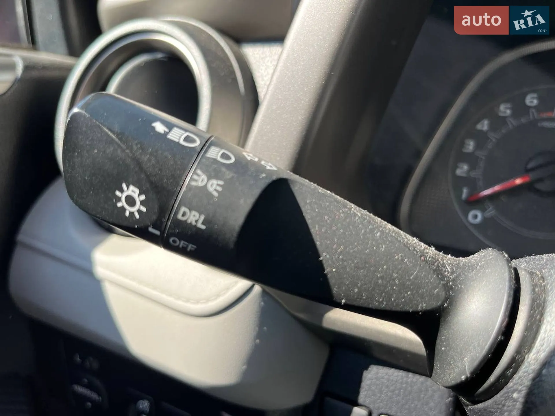 2015 Toyota RAV 4 - мініатюра 19