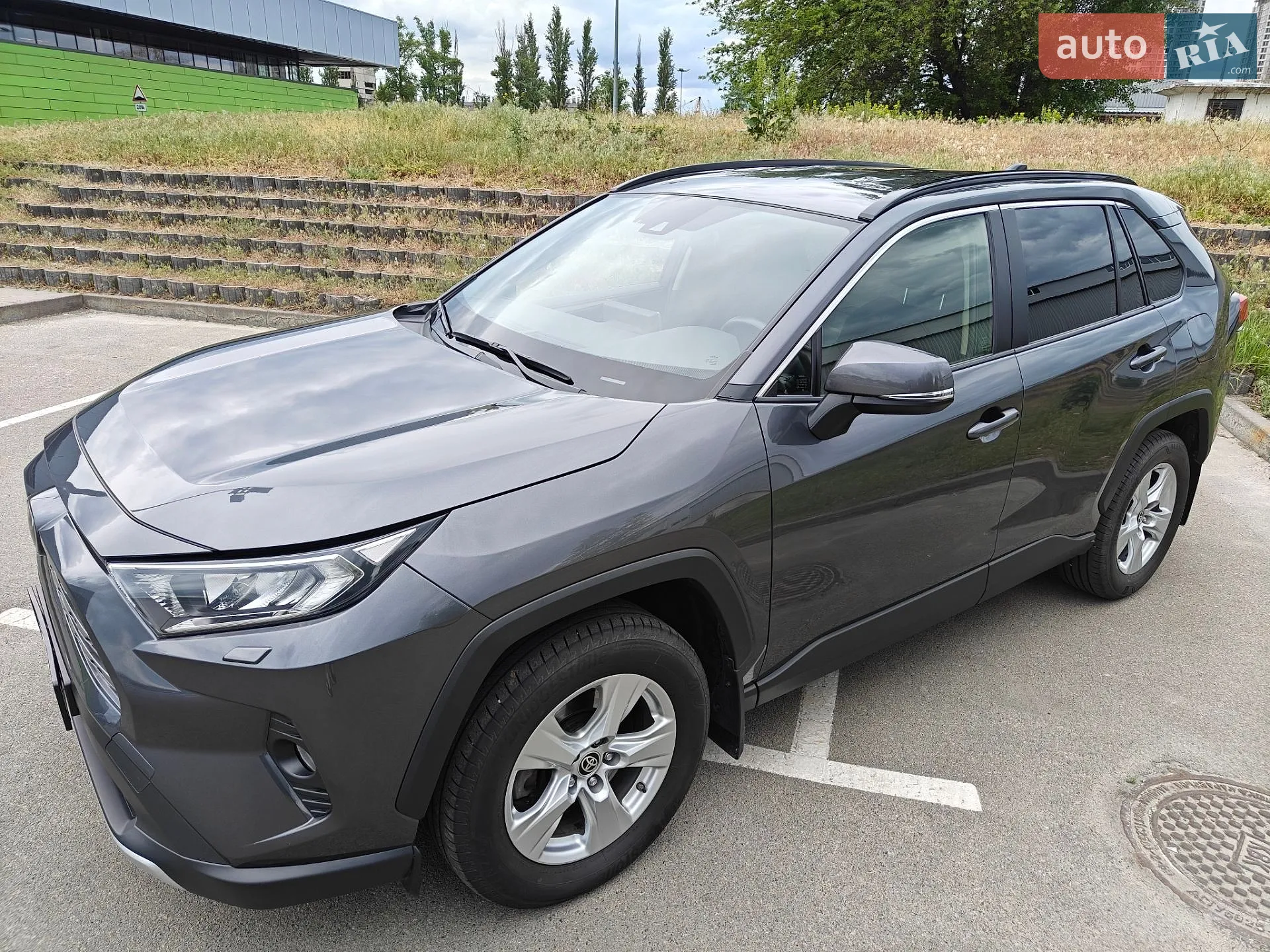 2021 Toyota RAV 4 - мініатюра 11
