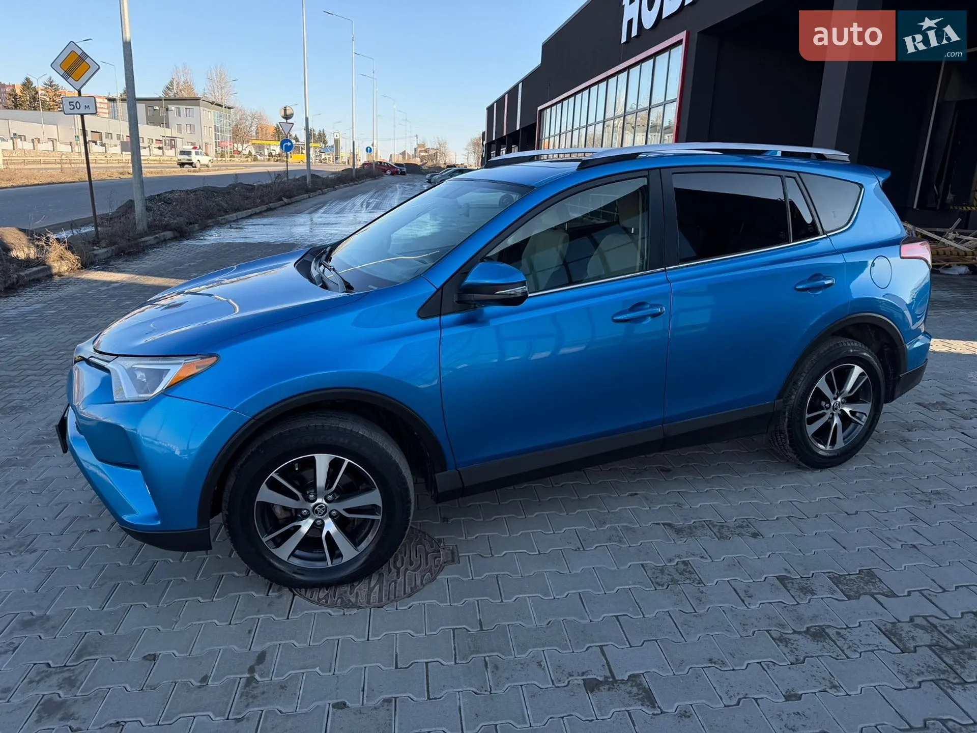2016 Toyota RAV 4 - мініатюра 3