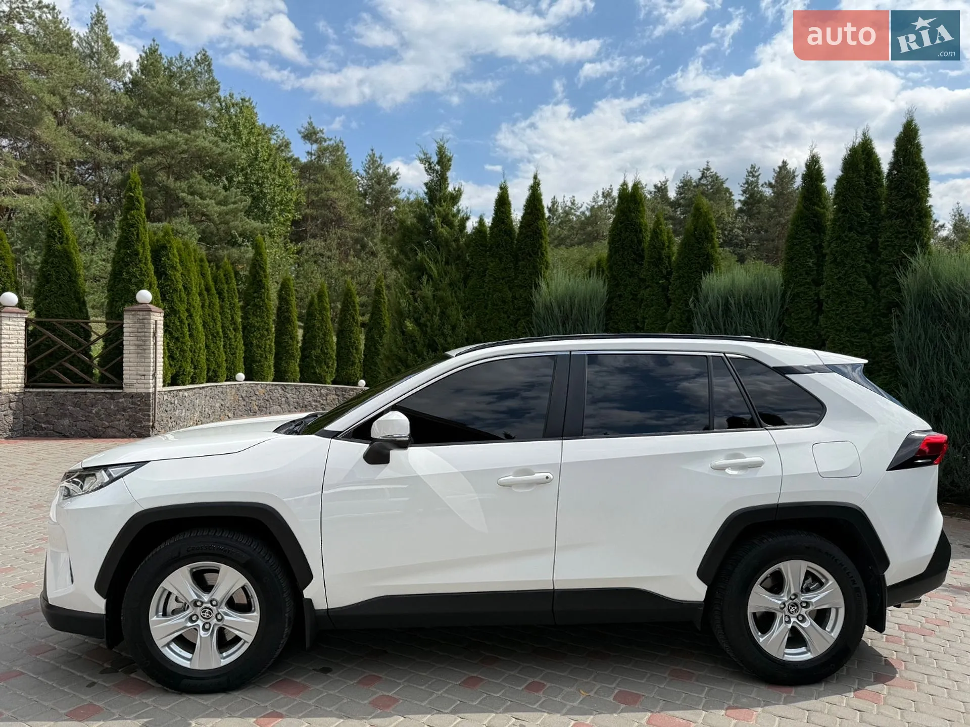 2020 Toyota RAV 4 - мініатюра 7