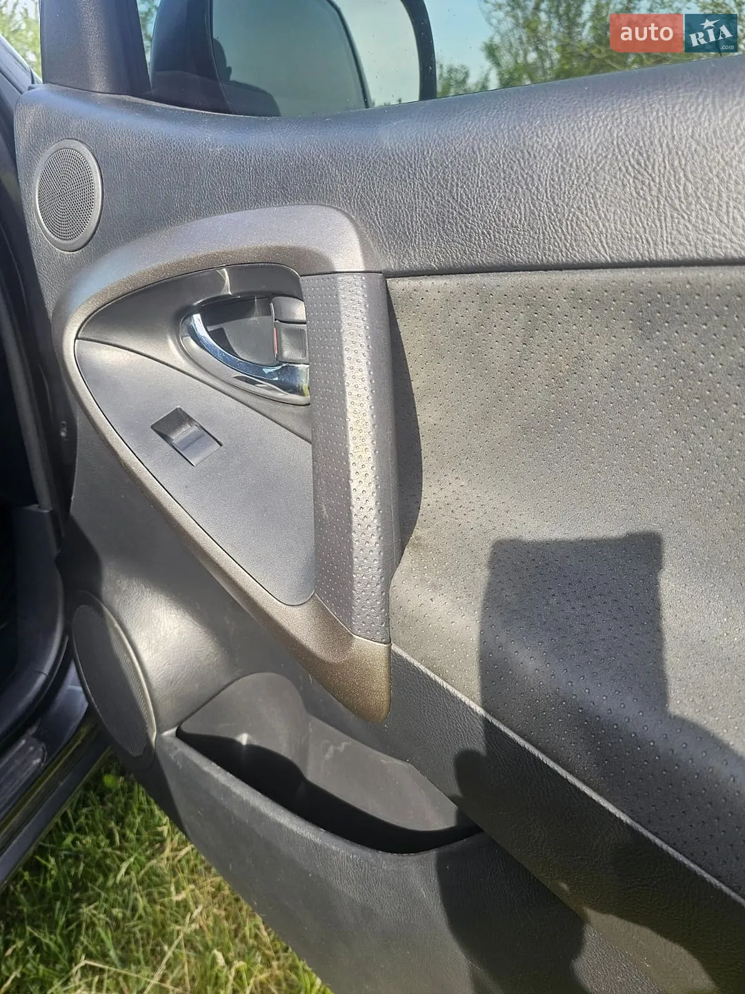 2010 Toyota RAV 4 - мініатюра 3