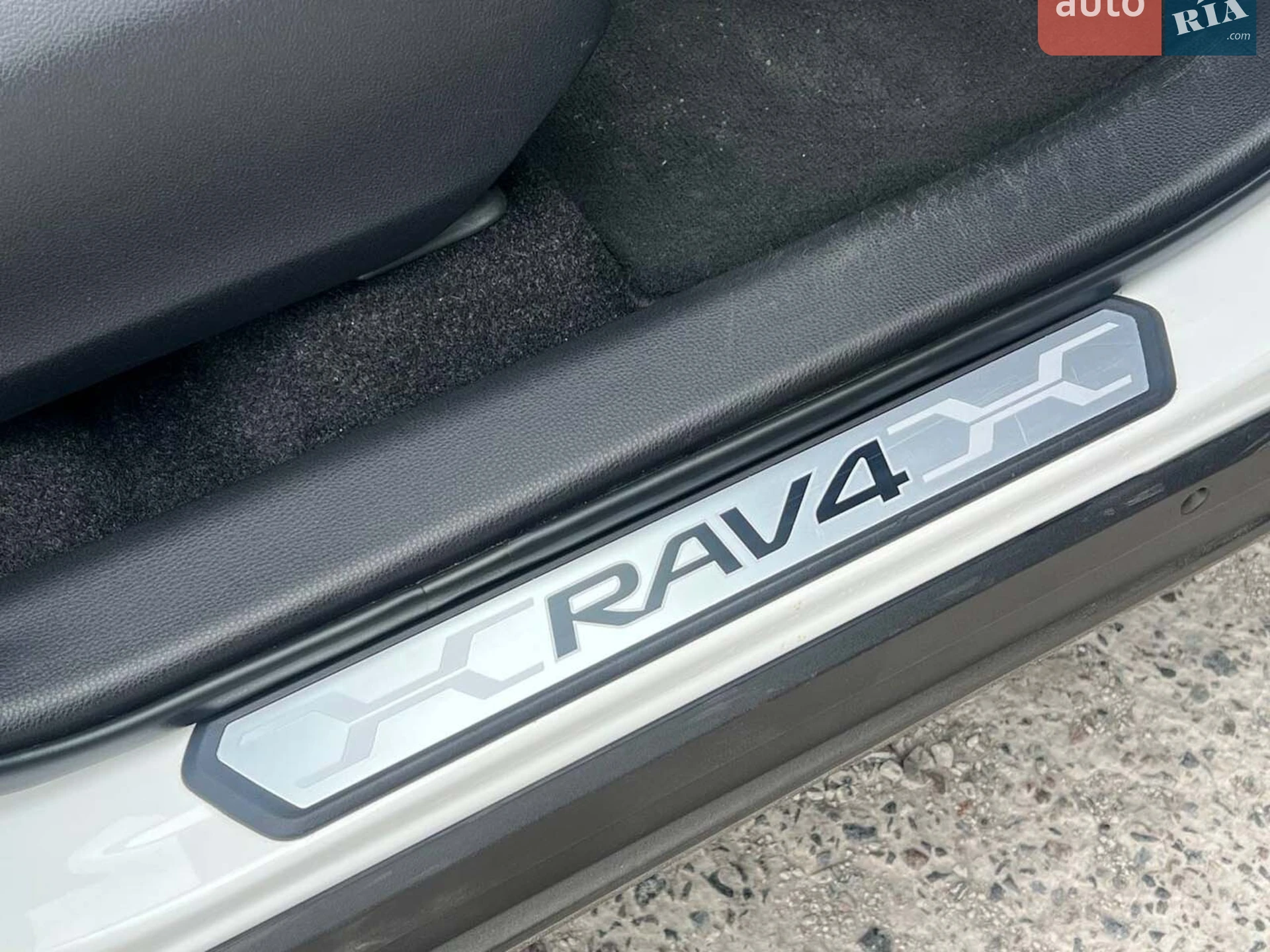 2020 Toyota RAV 4 - мініатюра 45