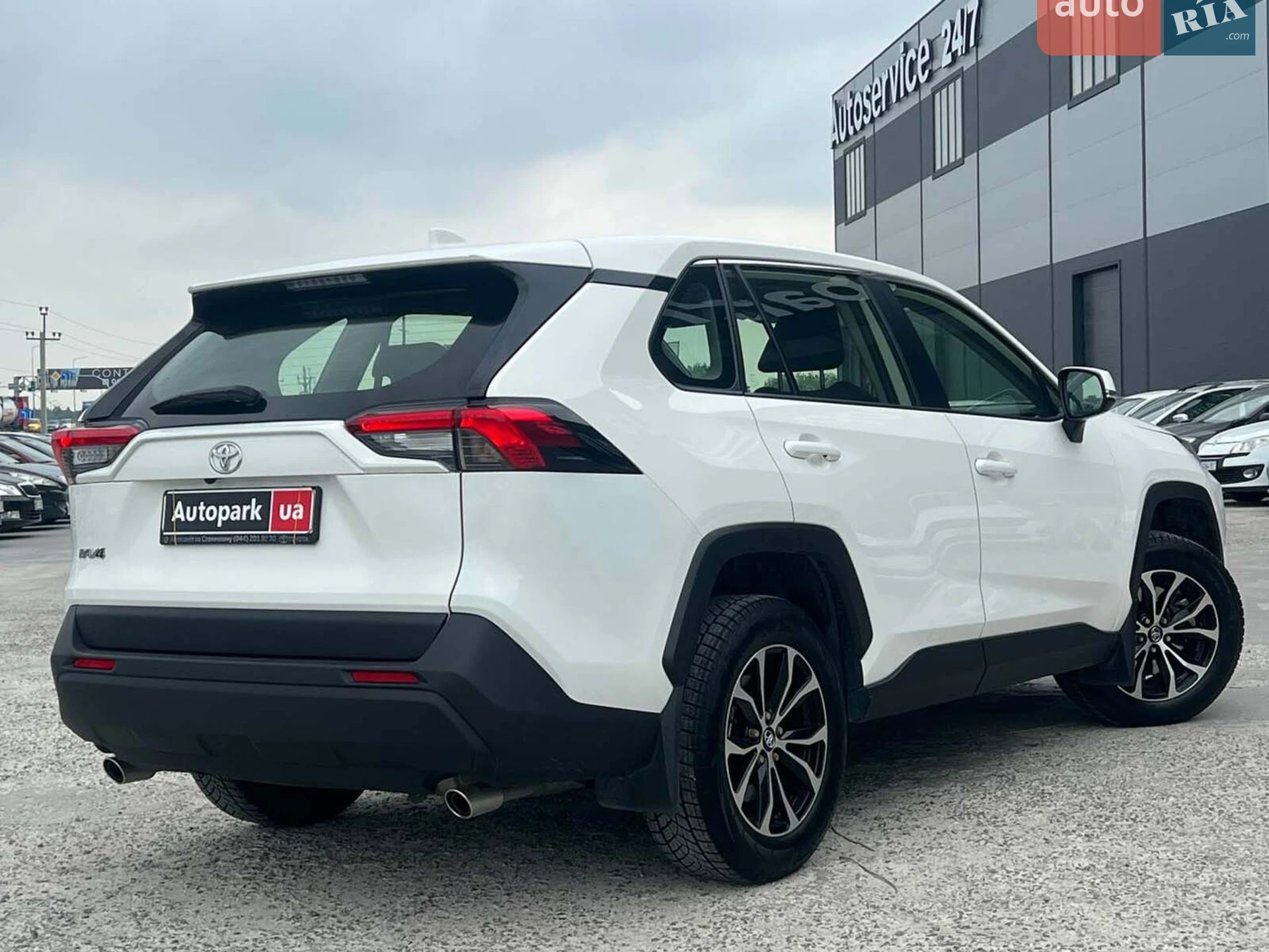 2020 Toyota RAV 4 - мініатюра 8