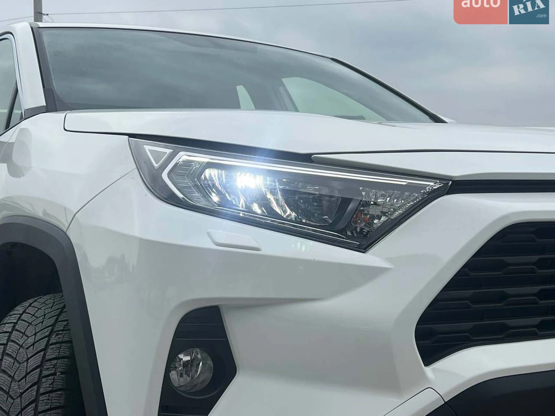2020 Toyota RAV 4 - мініатюра 14