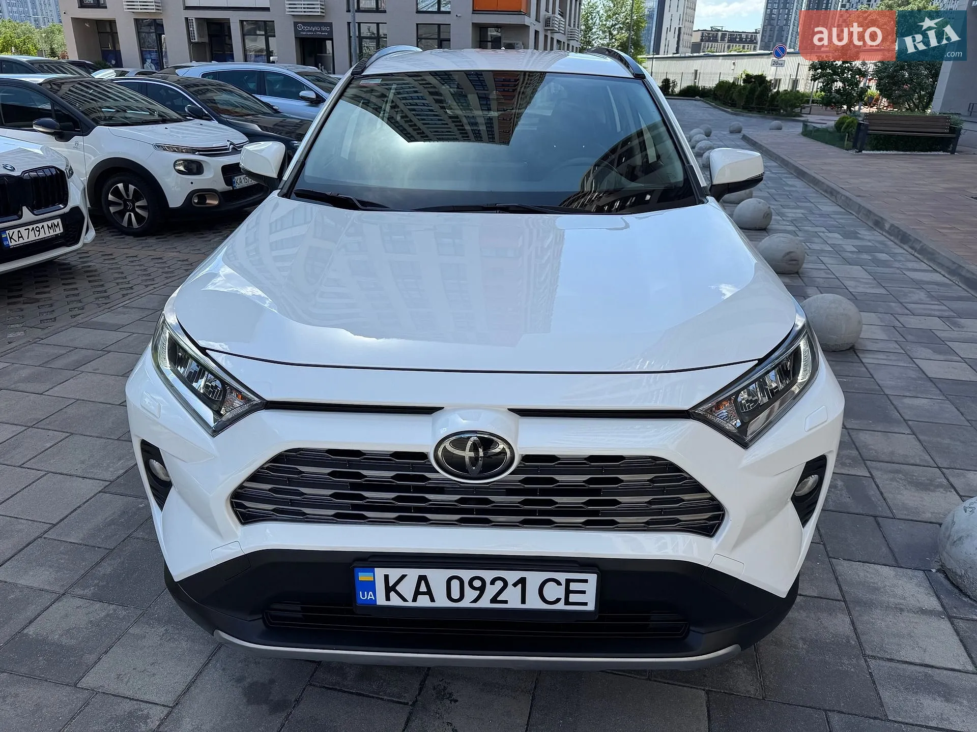 2020 Toyota RAV 4 - мініатюра 16