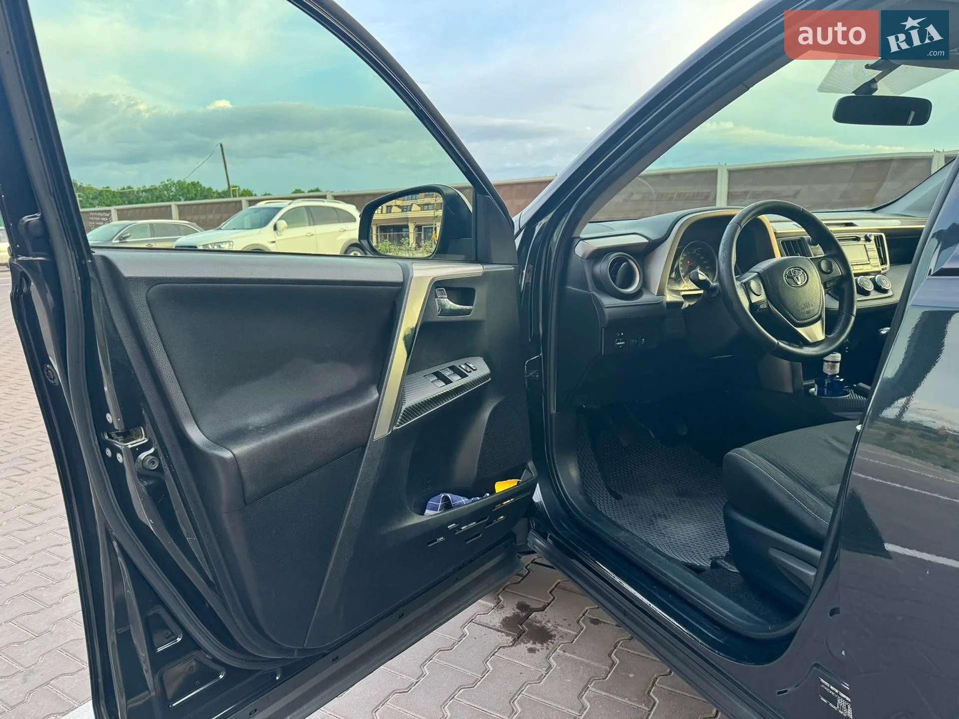 2013 Toyota RAV 4 - мініатюра 11