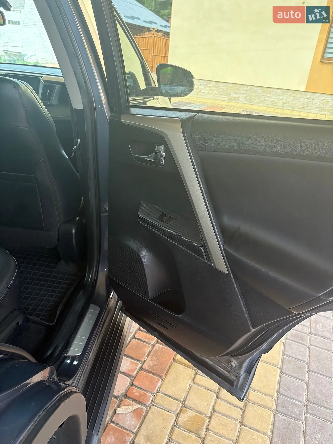 2013 Toyota RAV 4 - мініатюра 16