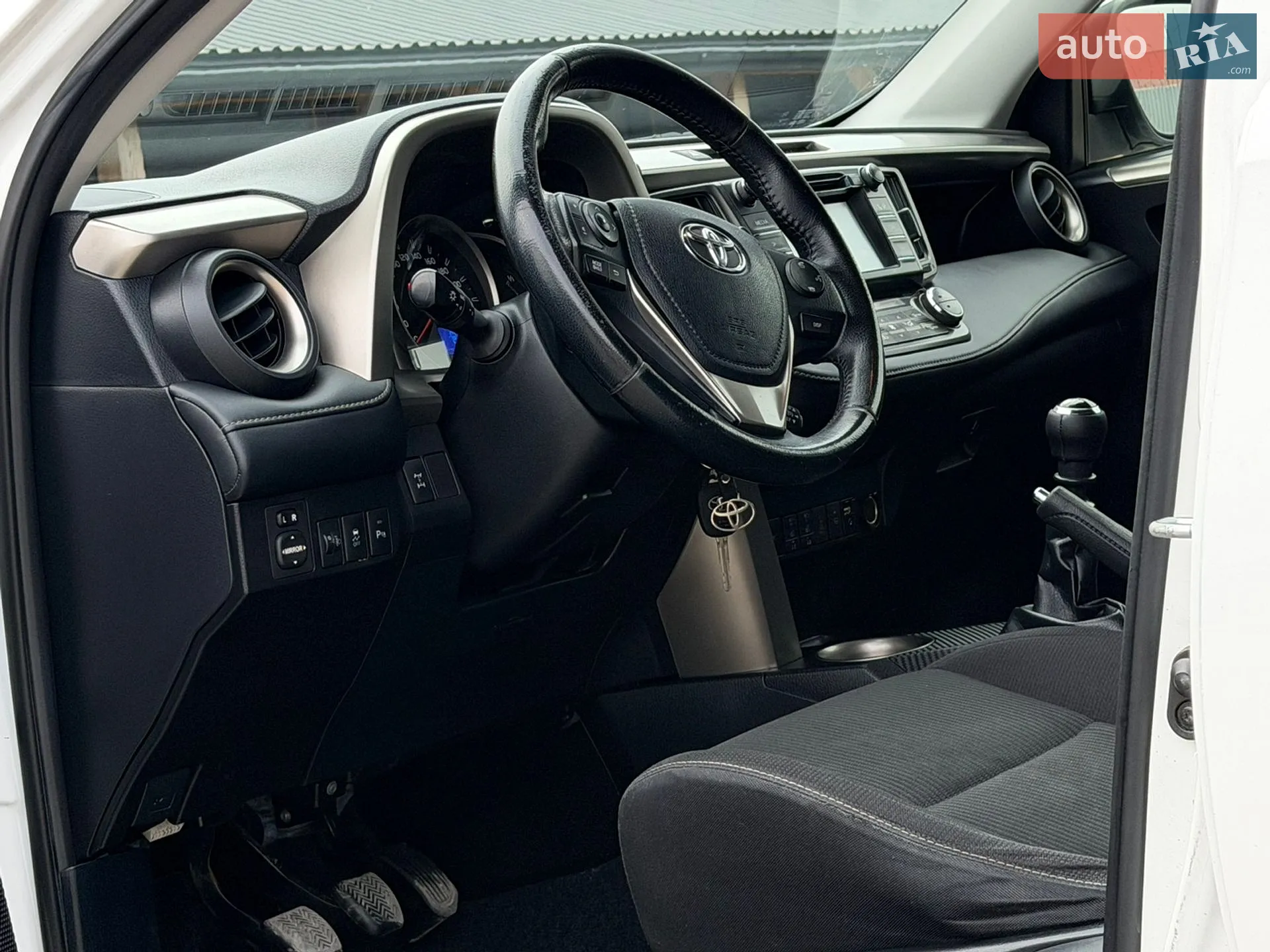 2016 Toyota RAV 4 - мініатюра 12