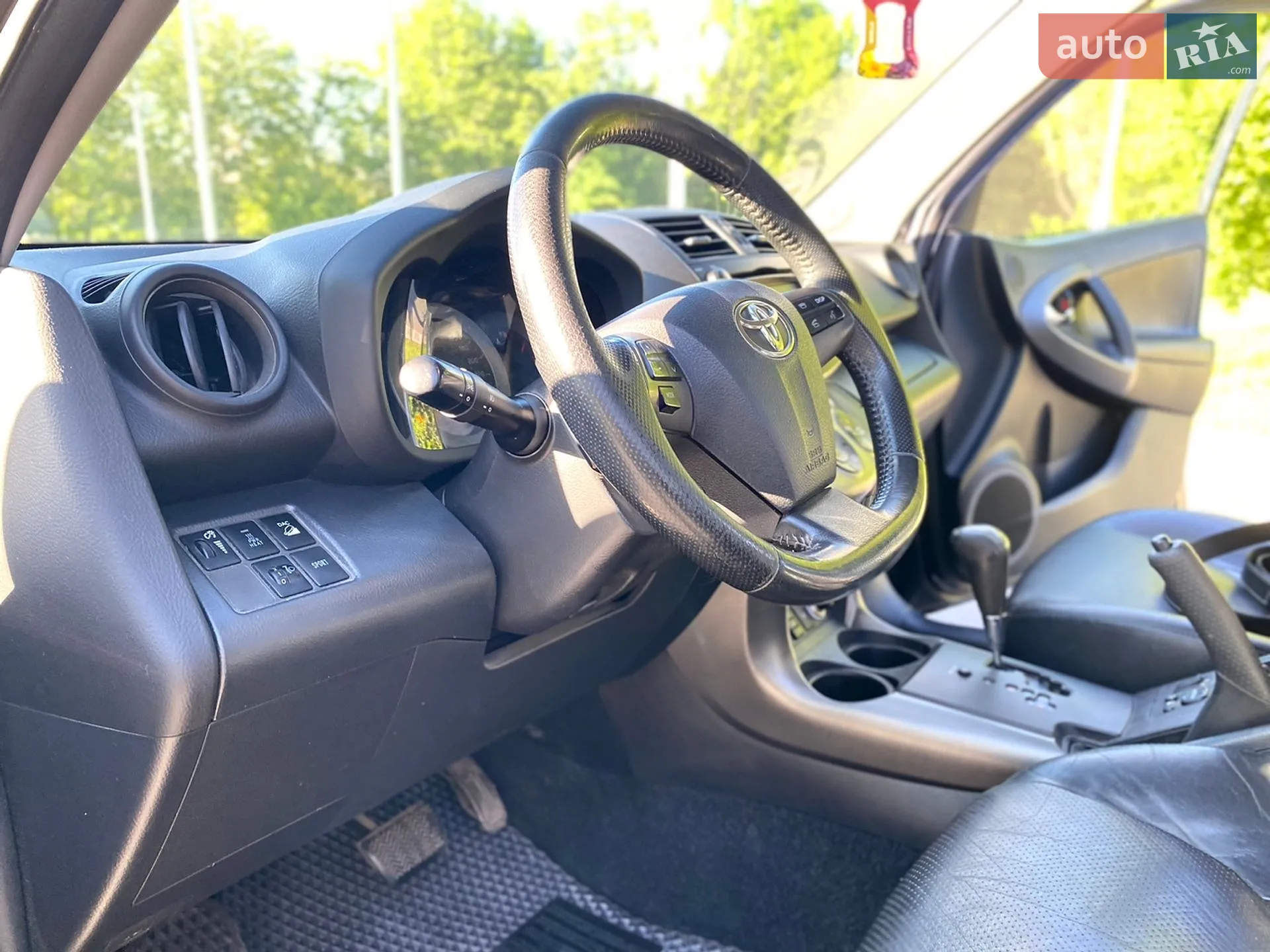 2010 Toyota RAV 4 - мініатюра 16