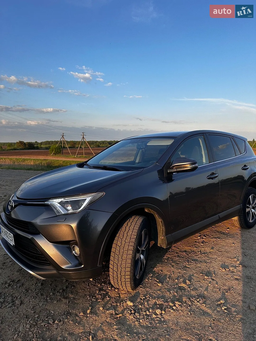 2016 Toyota RAV 4 - мініатюра 2