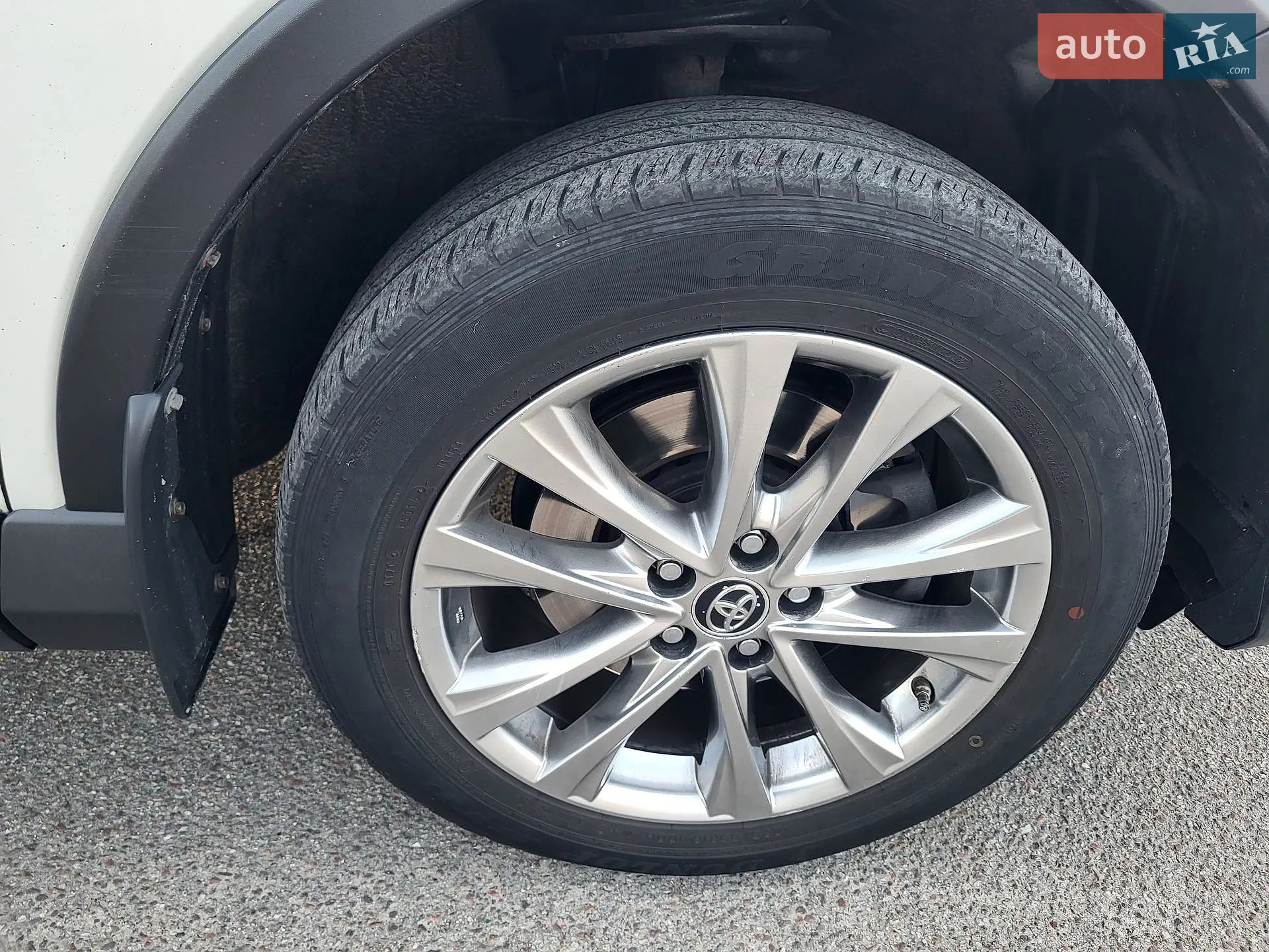 2017 Toyota RAV 4 - мініатюра 21