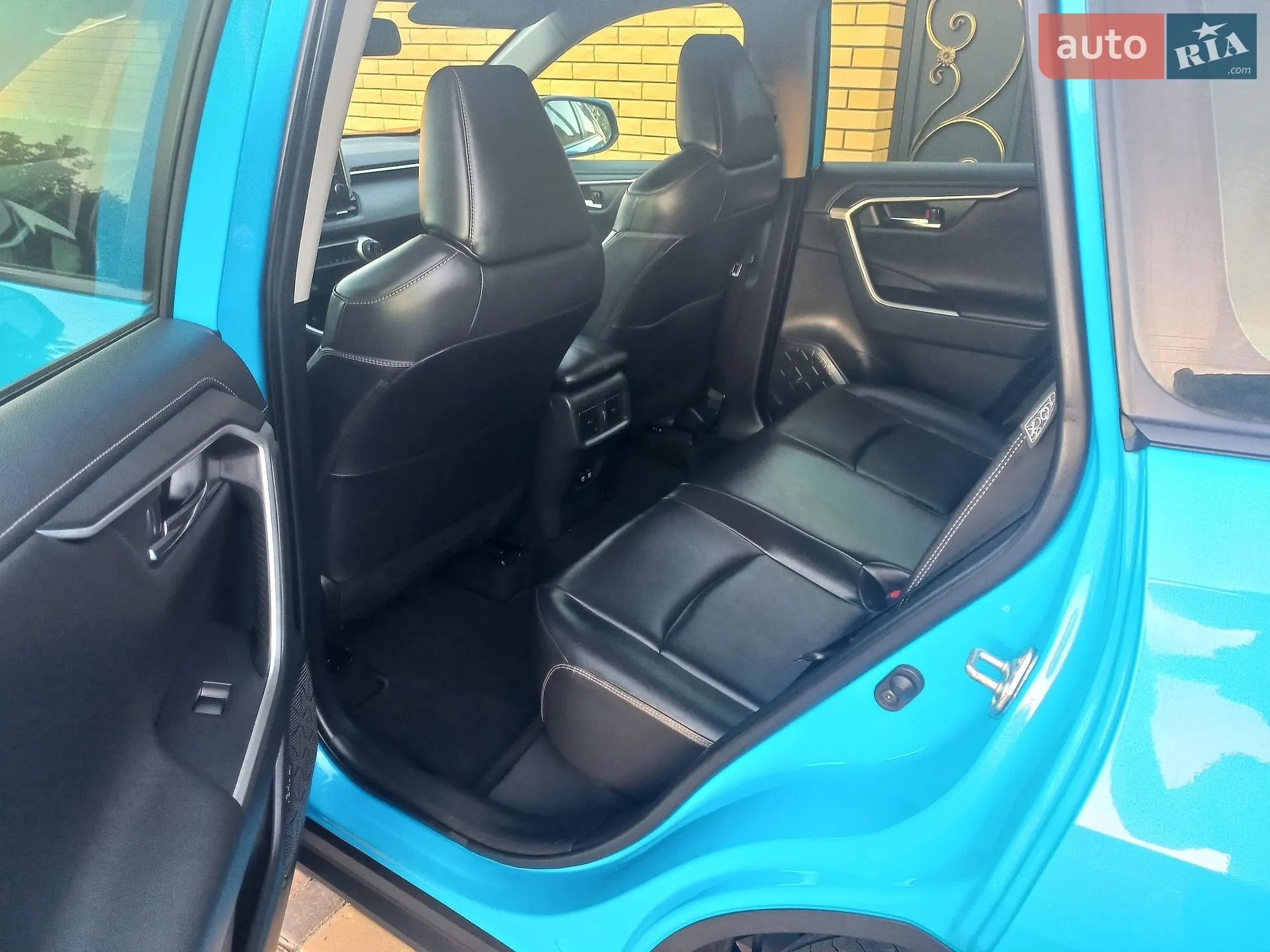 2019 Toyota RAV 4 - мініатюра 8
