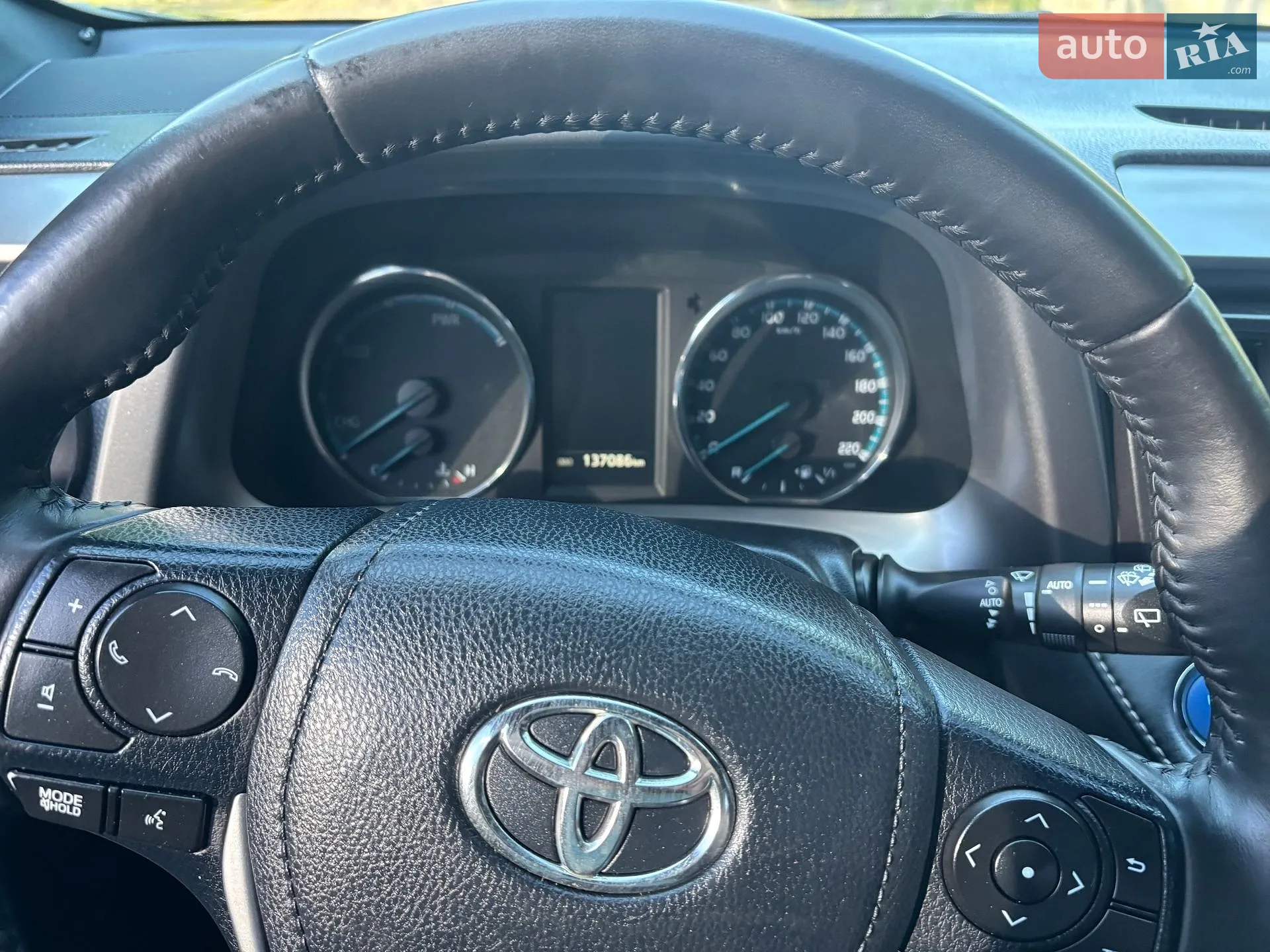 2016 Toyota RAV 4 - мініатюра 12