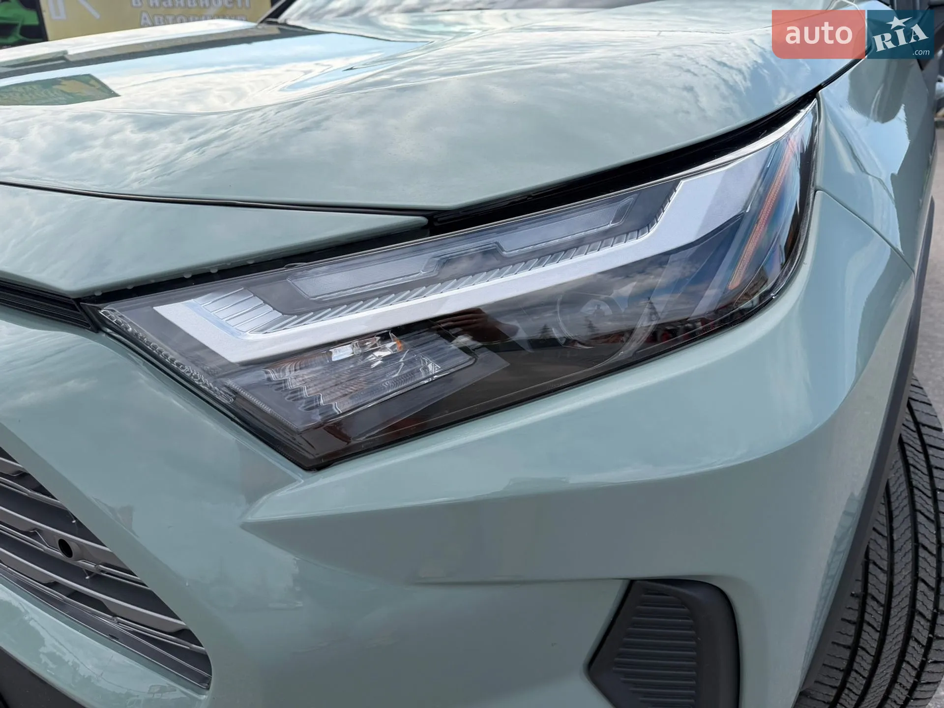 2022 Toyota RAV 4 - мініатюра 7
