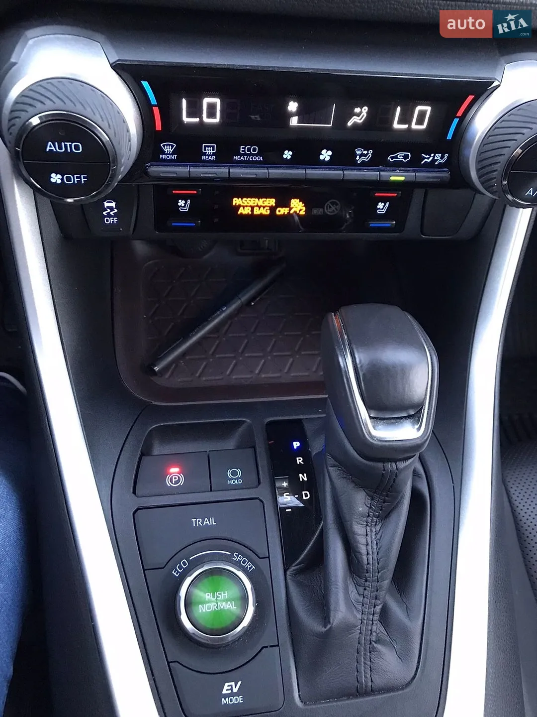 2019 Toyota RAV 4 - мініатюра 7
