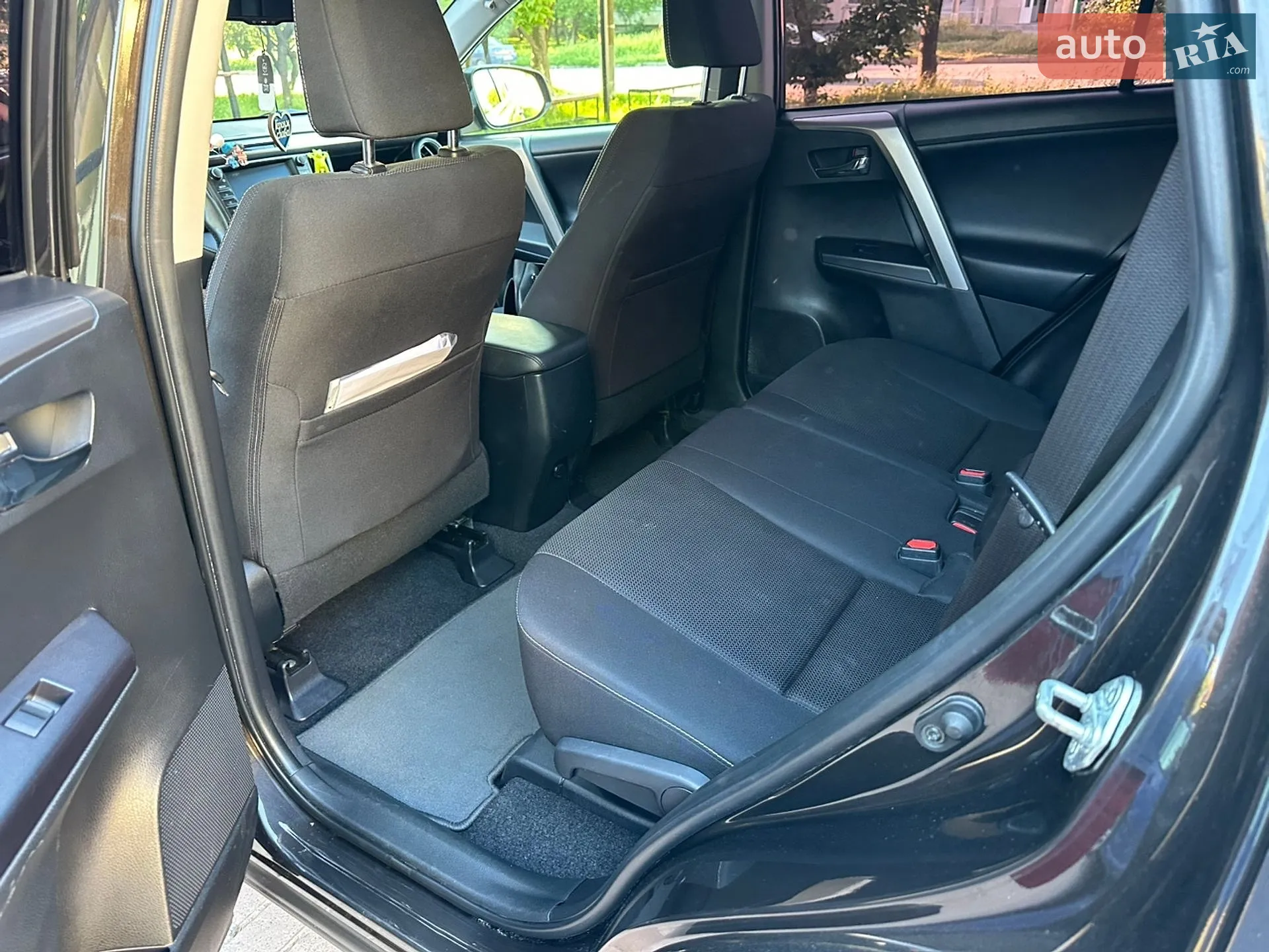 2017 Toyota RAV 4 - мініатюра 8