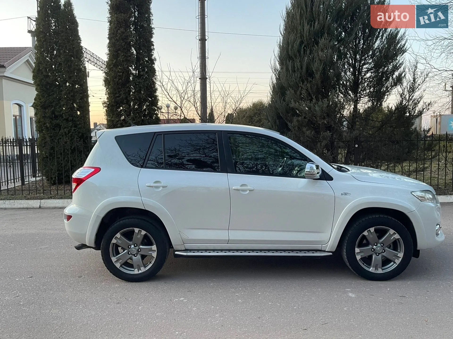 2010 Toyota RAV 4 - мініатюра 71