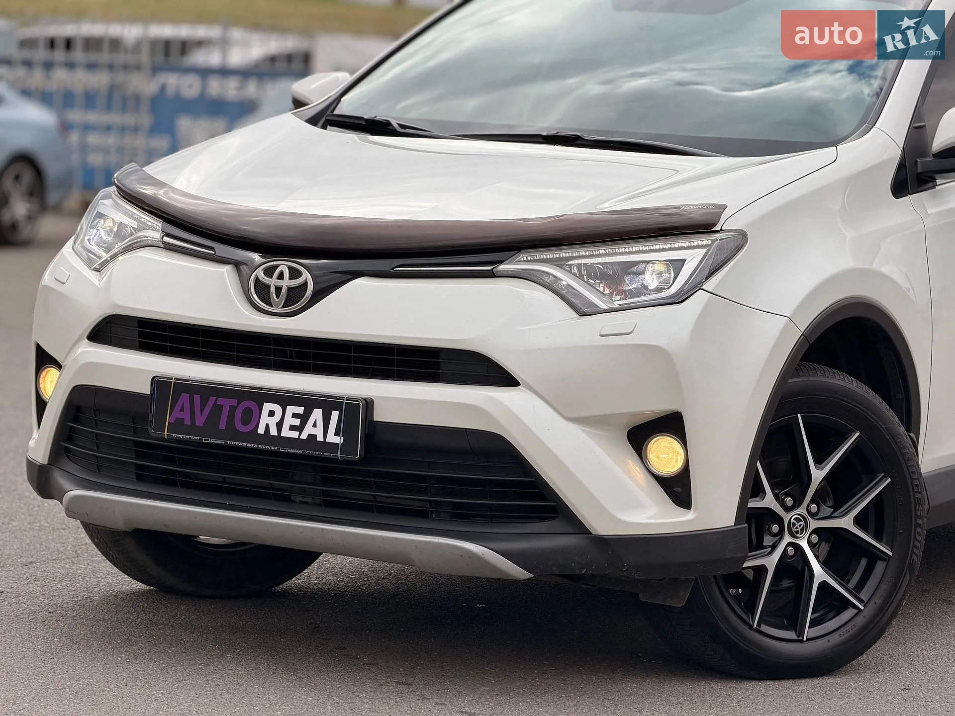 2017 Toyota RAV 4 - мініатюра 3