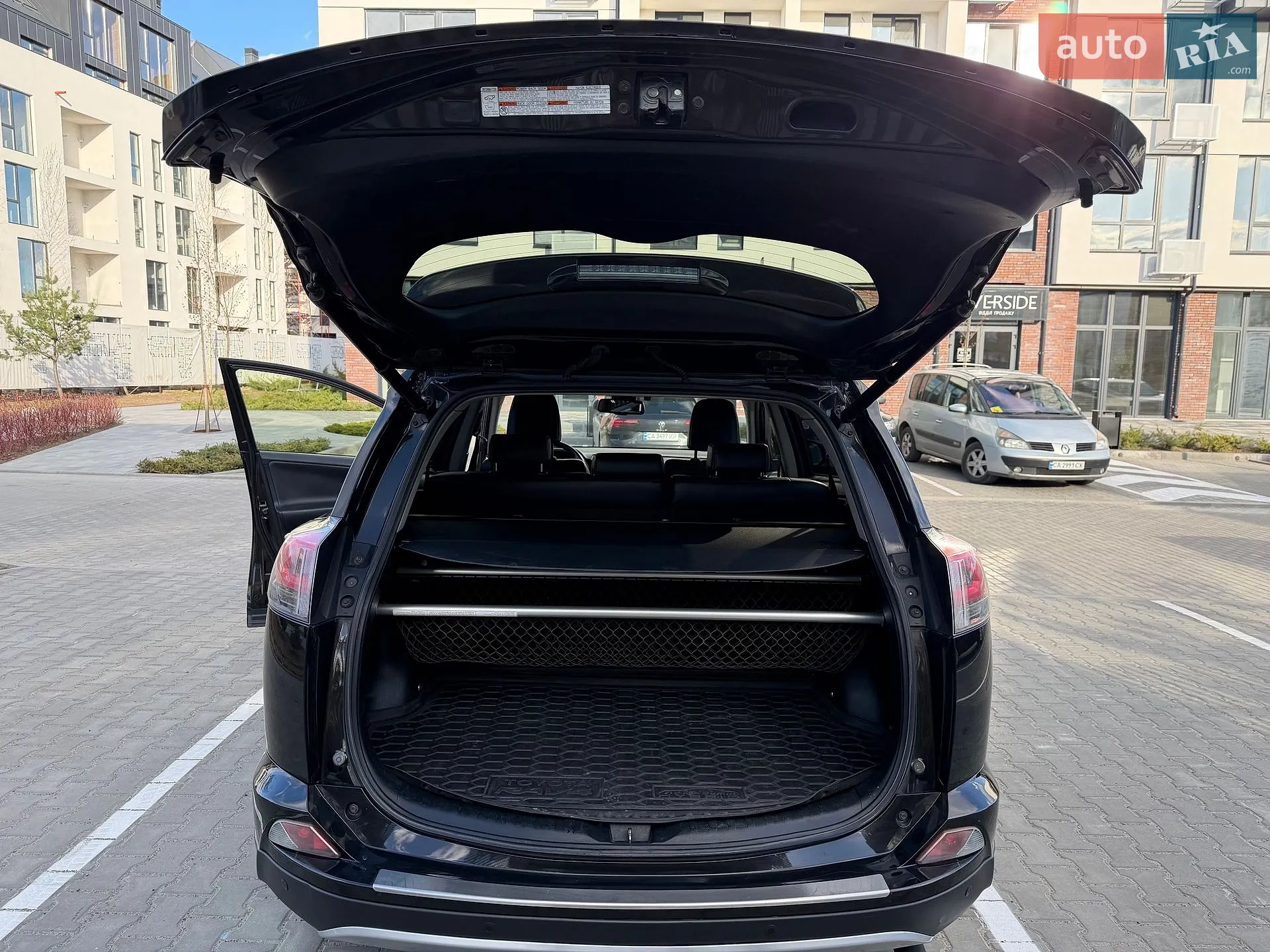 2015 Toyota RAV 4 - мініатюра 17