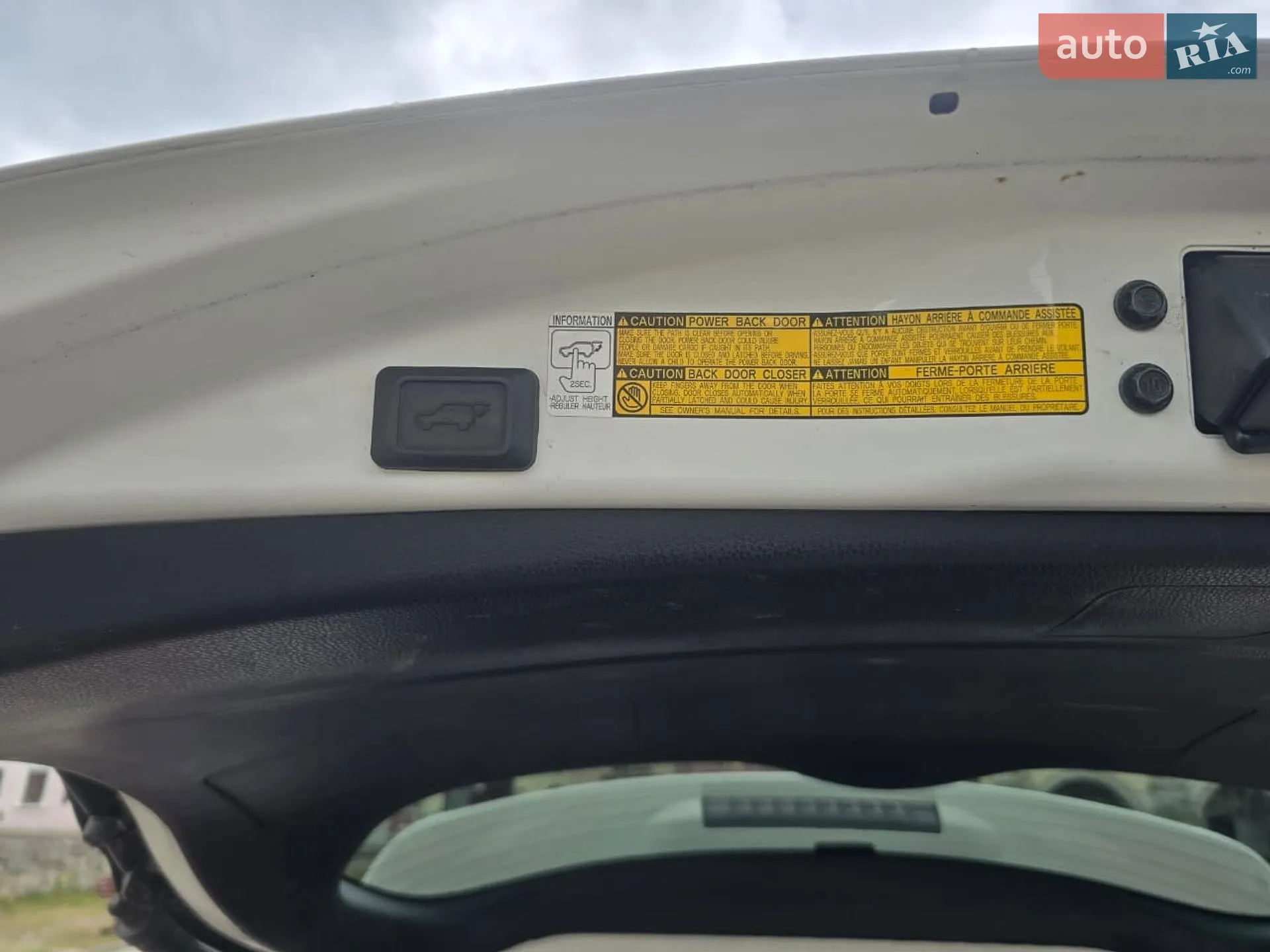 2012 Toyota RAV 4 - мініатюра 8