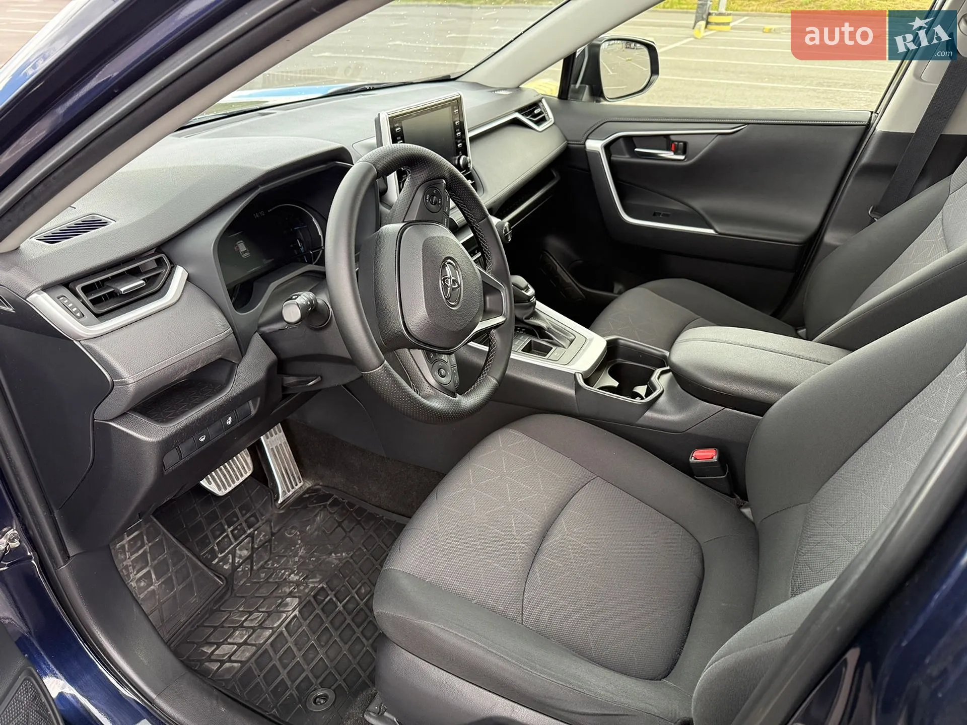 2019 Toyota RAV 4 - мініатюра 12