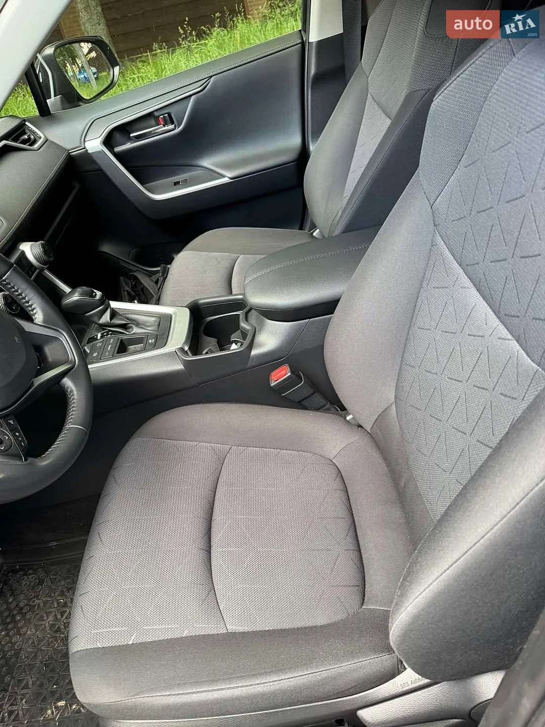 2021 Toyota RAV 4 - мініатюра 9