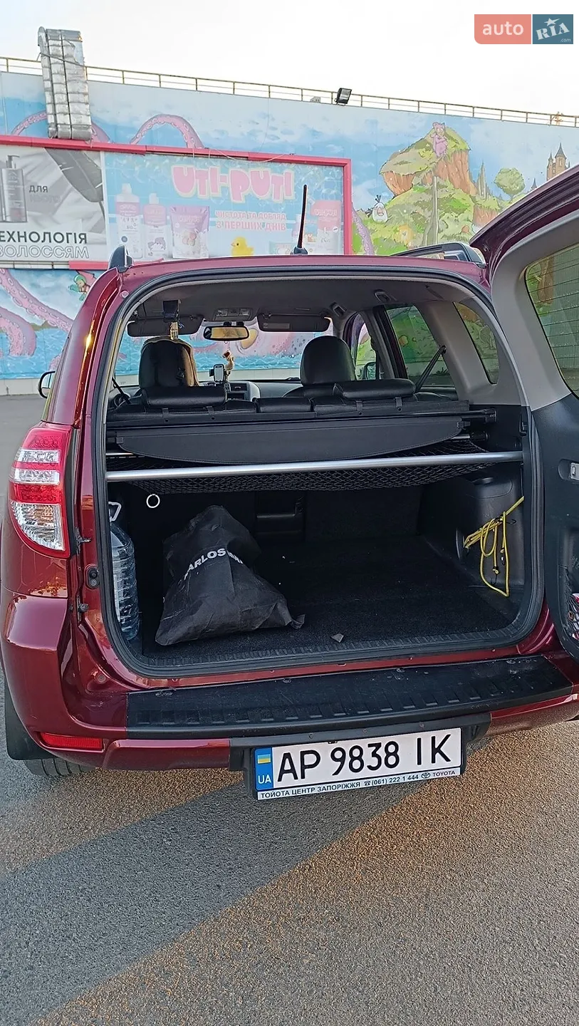 2010 Toyota RAV 4 - мініатюра 16