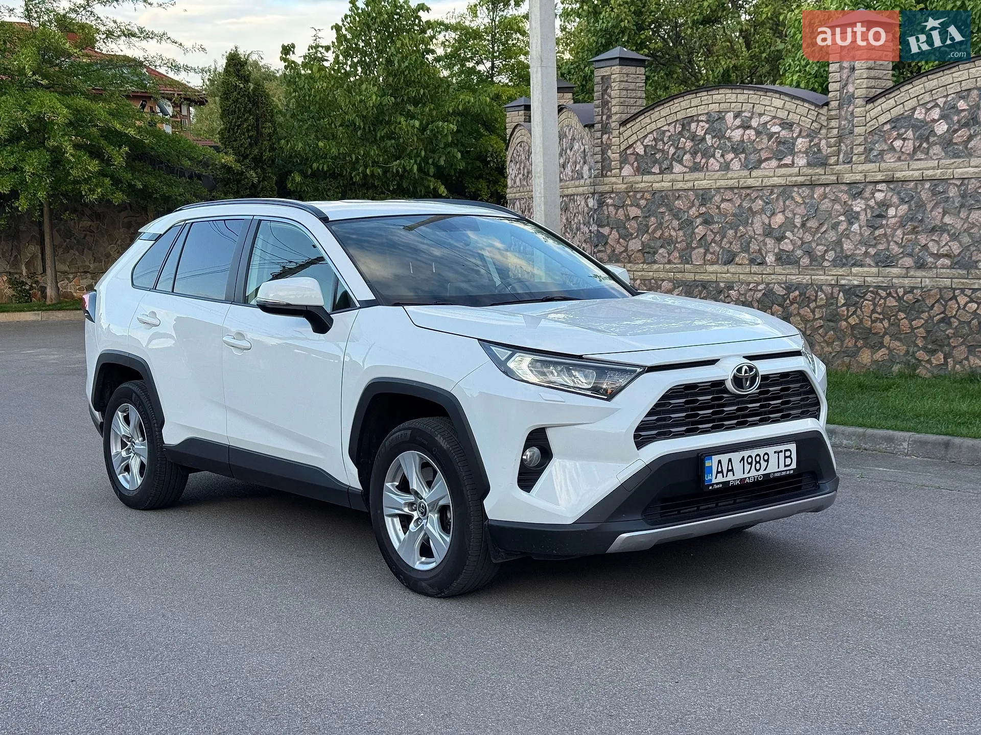 2019 Toyota RAV 4 - мініатюра 3