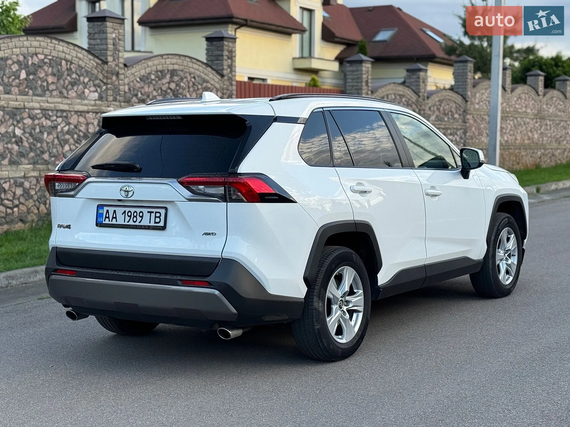 2019 Toyota RAV 4 - мініатюра 7