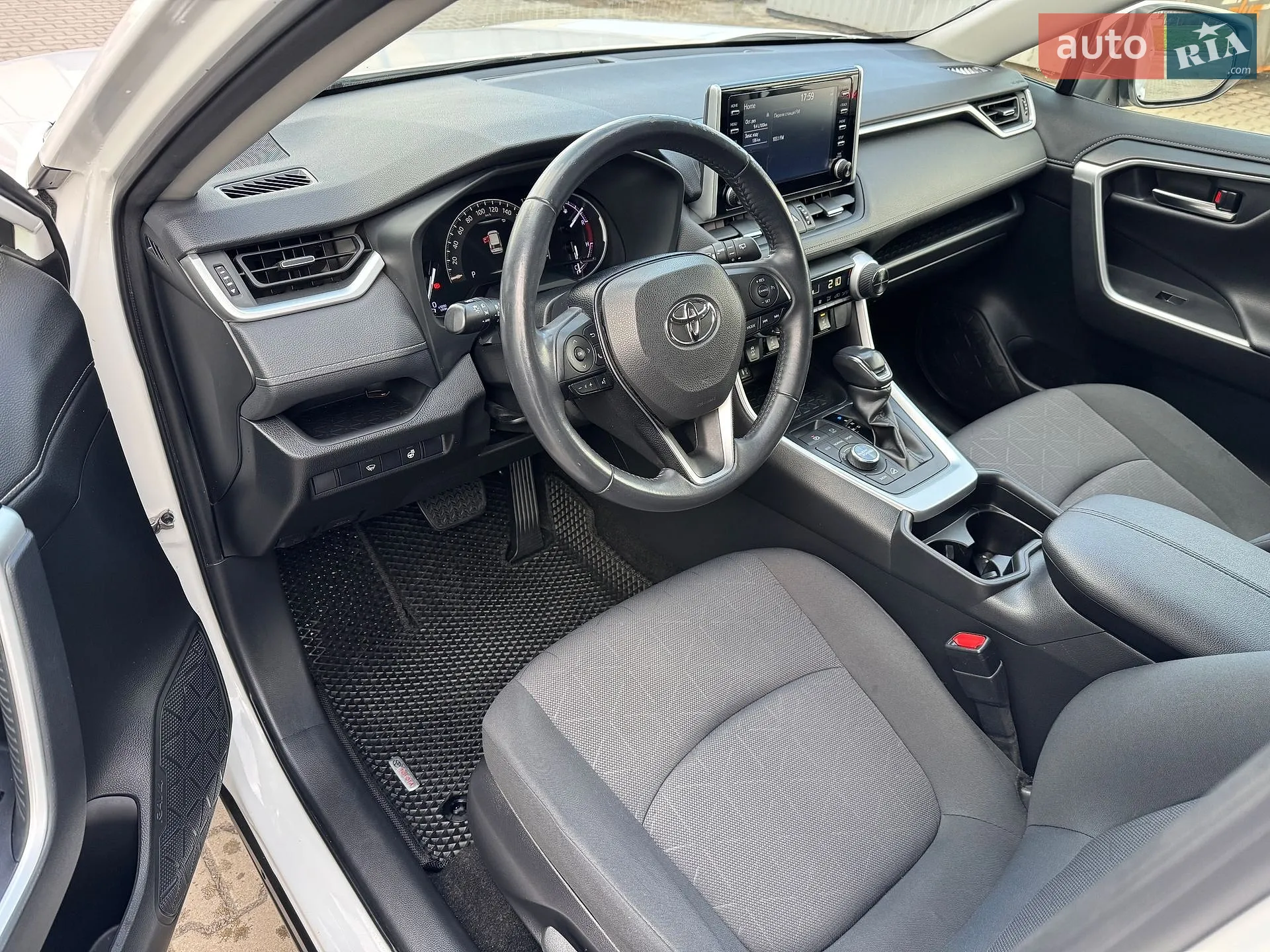 2019 Toyota RAV 4 - мініатюра 21