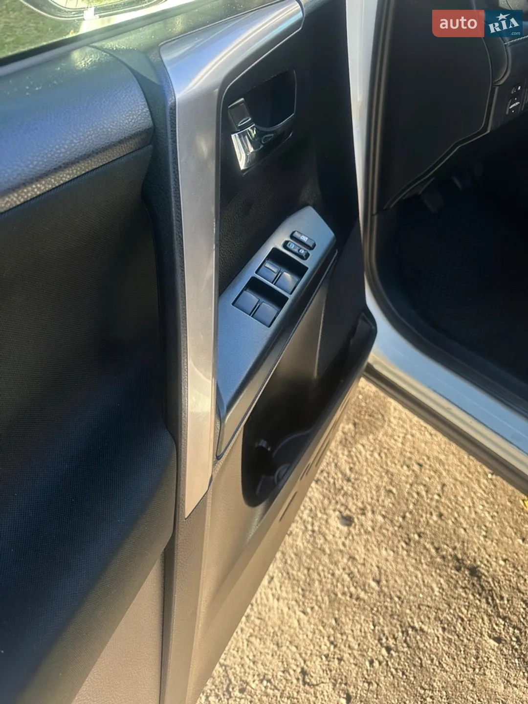 2018 Toyota RAV 4 - мініатюра 3