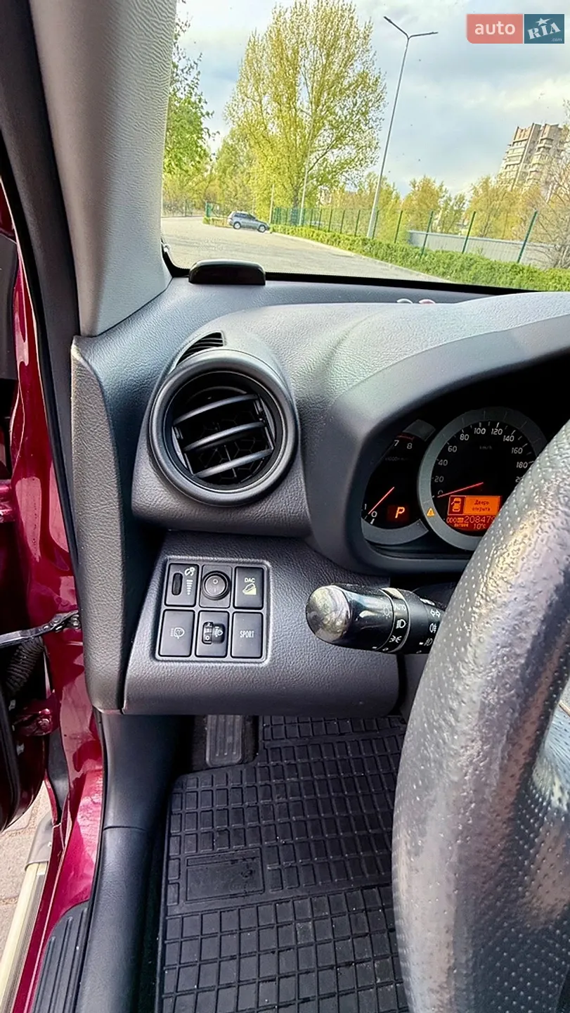 2010 Toyota RAV 4 - мініатюра 15