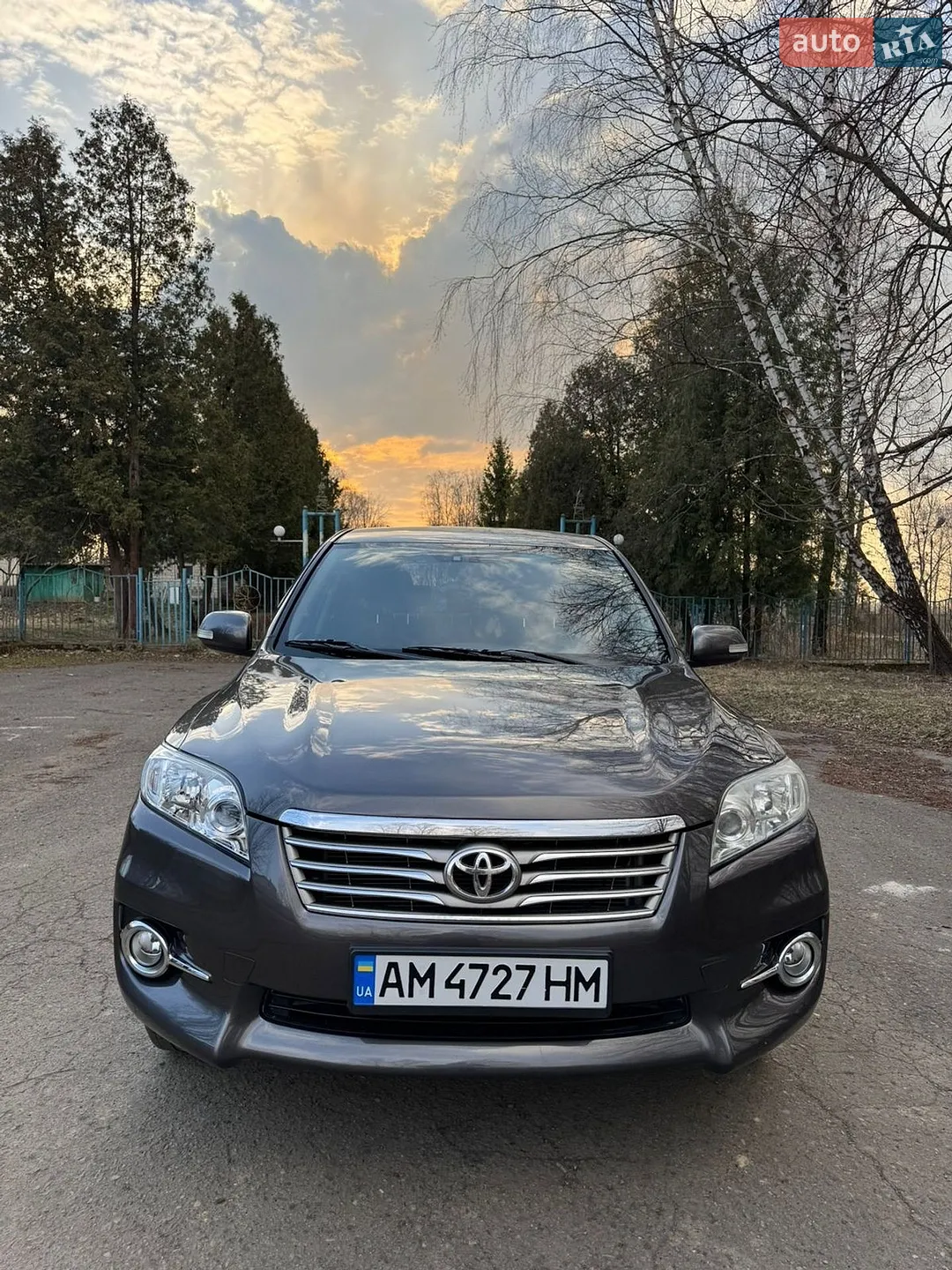 2010 Toyota RAV 4 - мініатюра 3