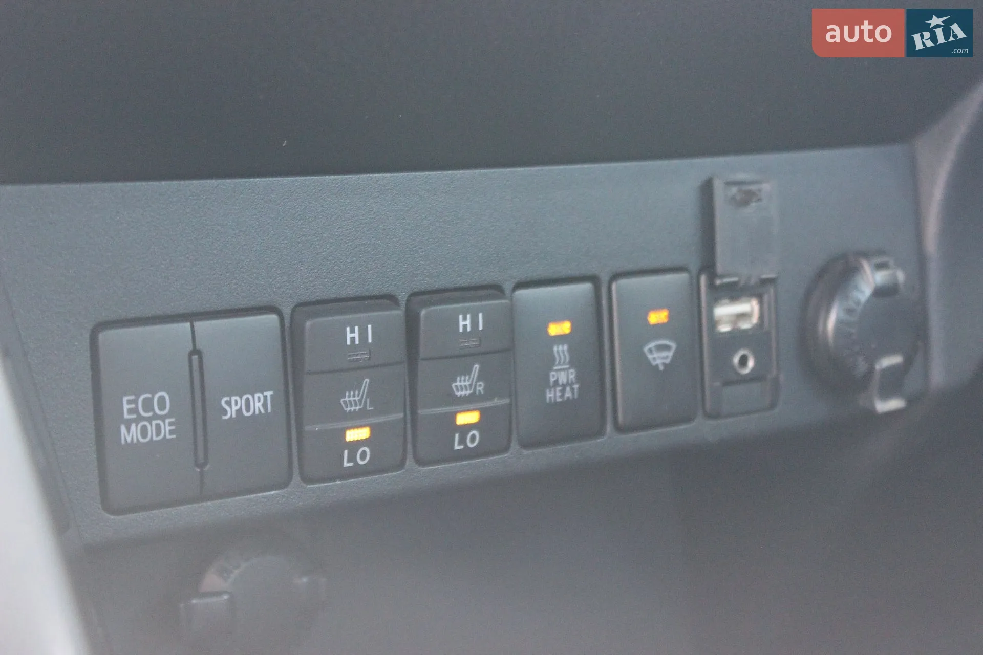 2016 Toyota RAV 4 - мініатюра 34