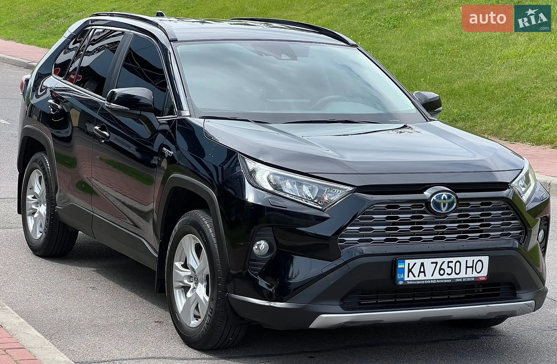 2021 Toyota RAV 4 - мініатюра 11