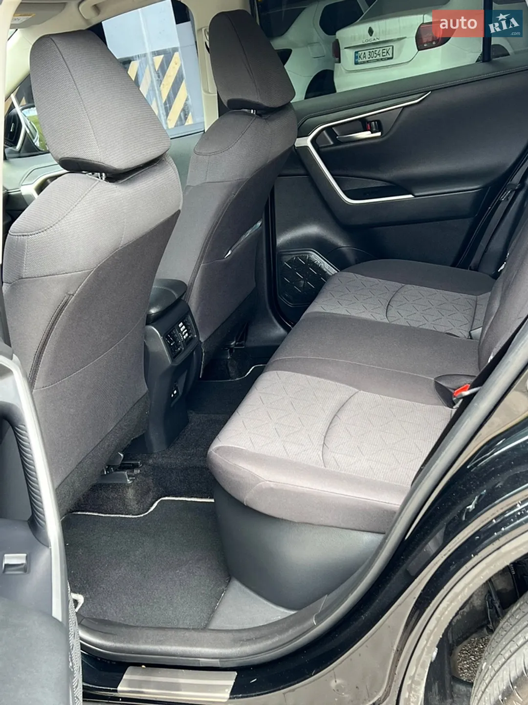 2021 Toyota RAV 4 - мініатюра 31